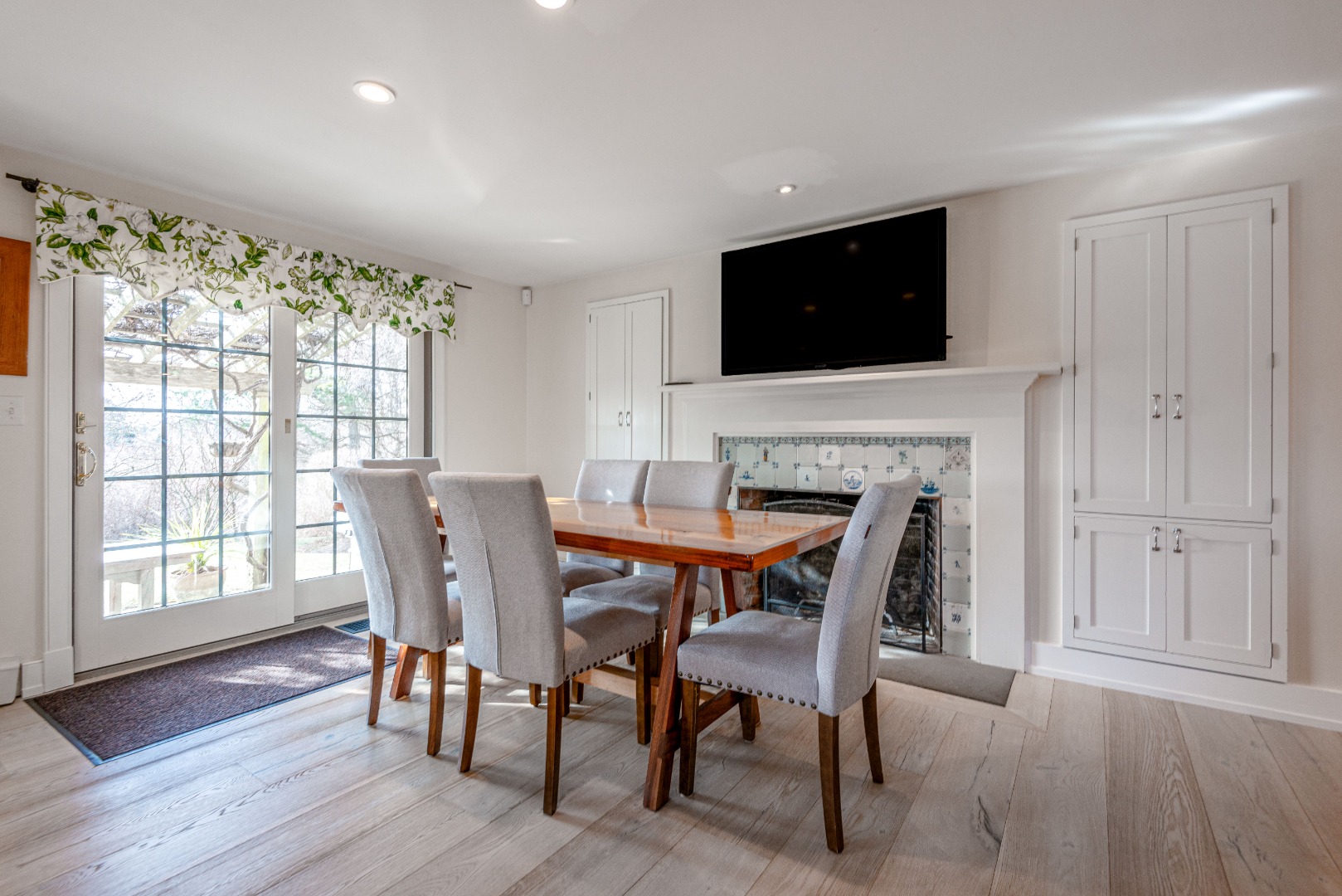 35 Meadow View Drive