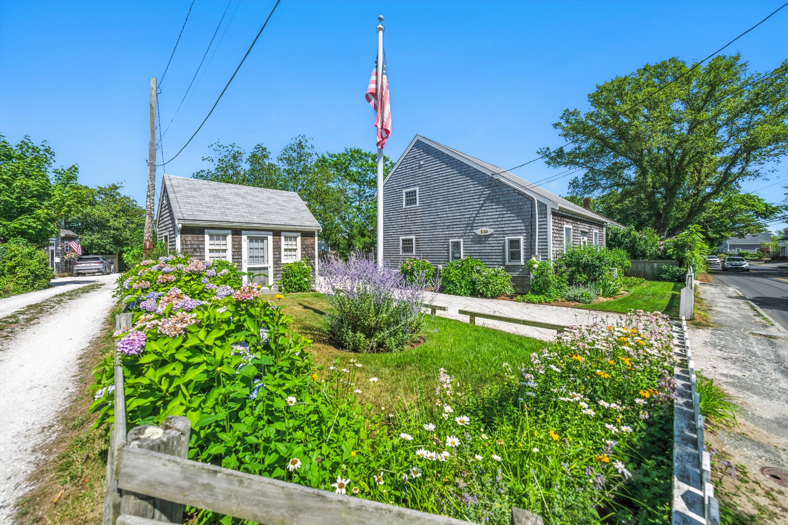 52 Pleasant Street