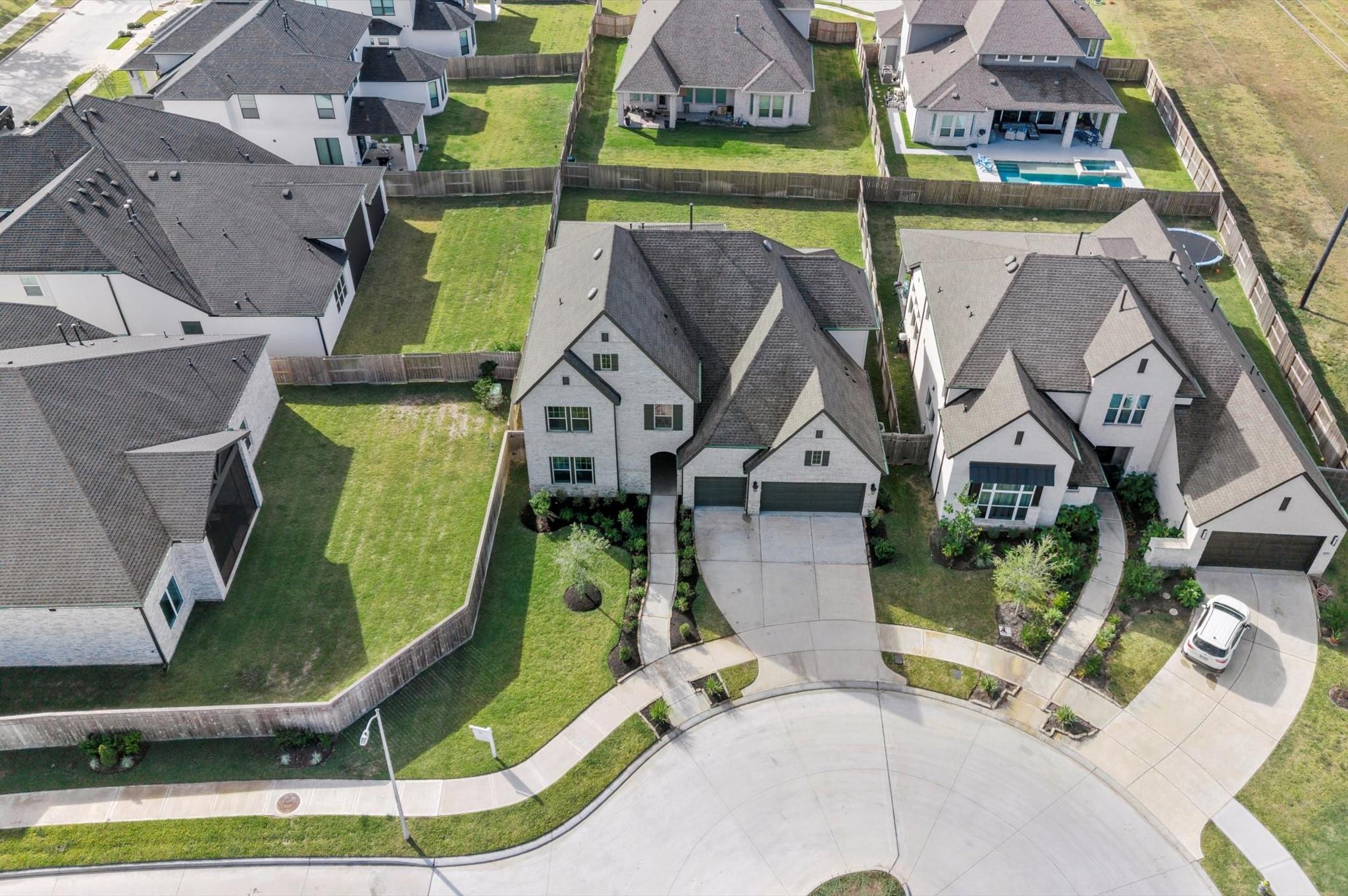 9606 Pink Blossom Court