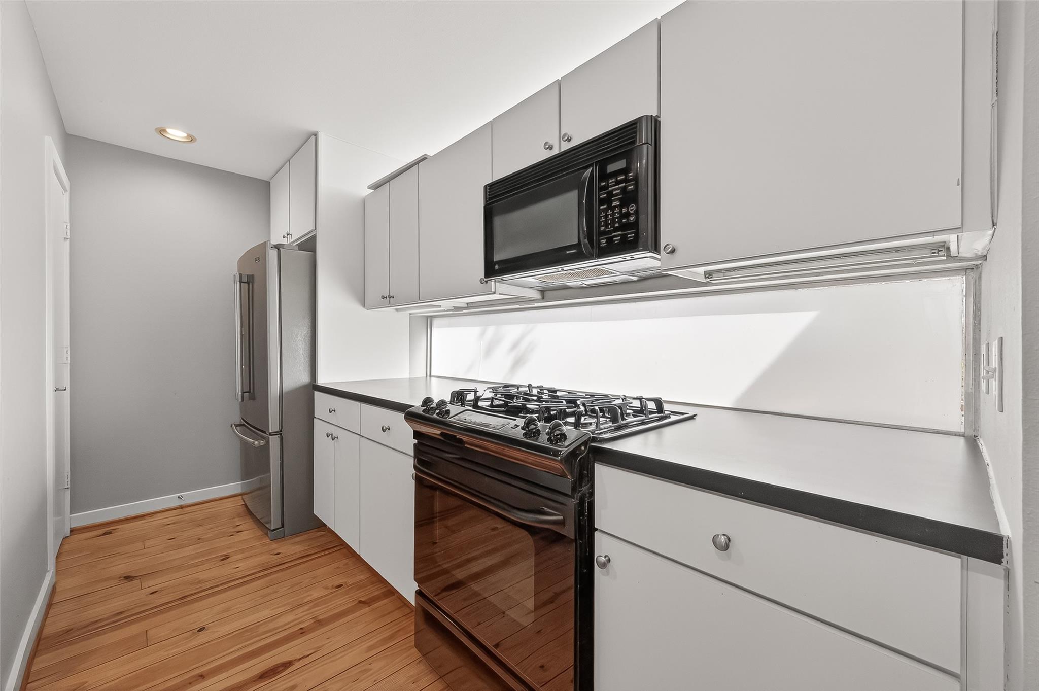 6911 Yellowstone Way Drive