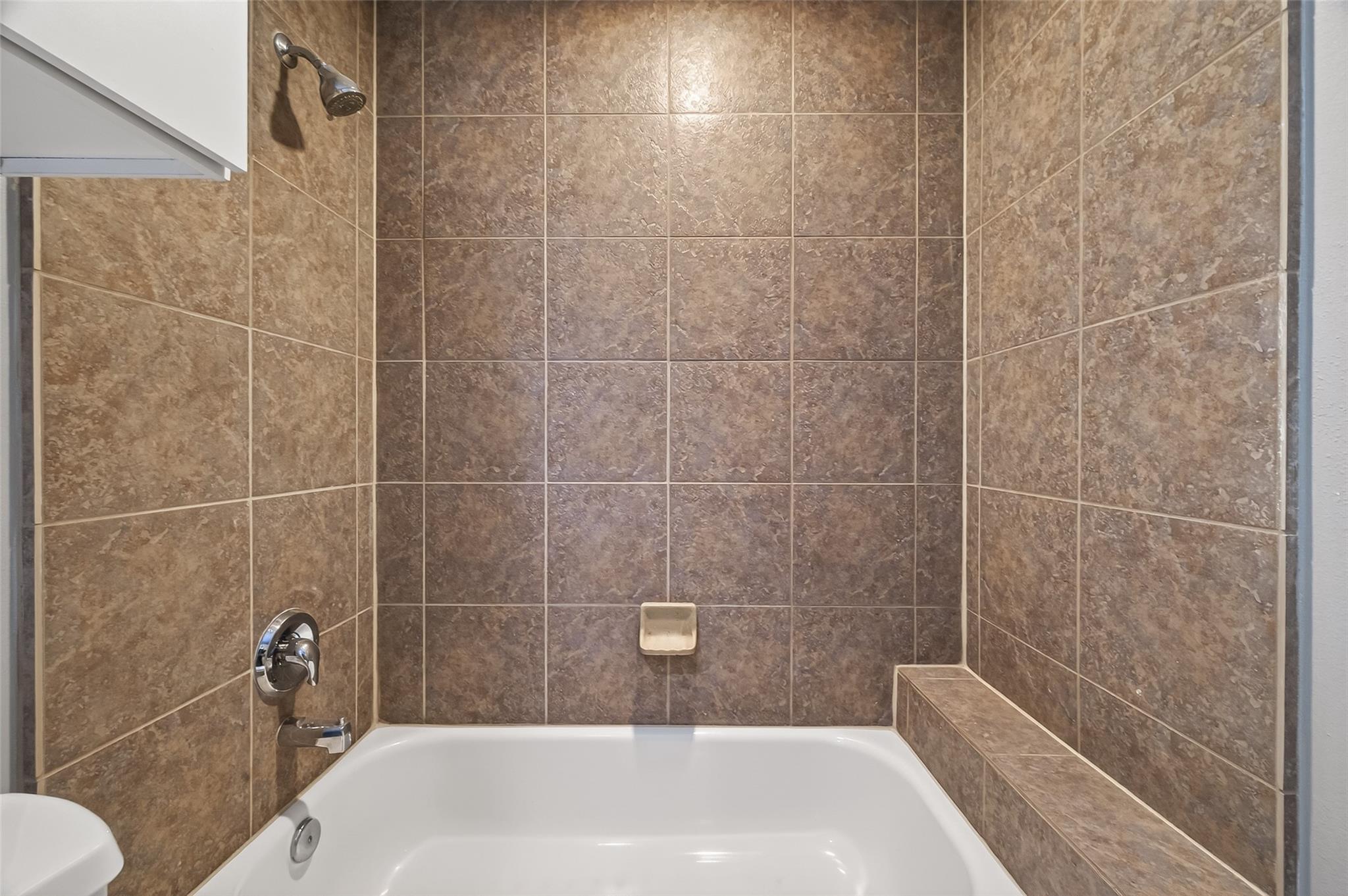 6911 Yellowstone Way Drive