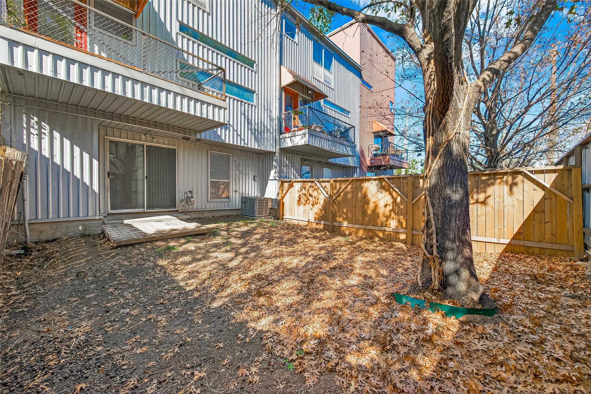 6911 Yellowstone Way Drive