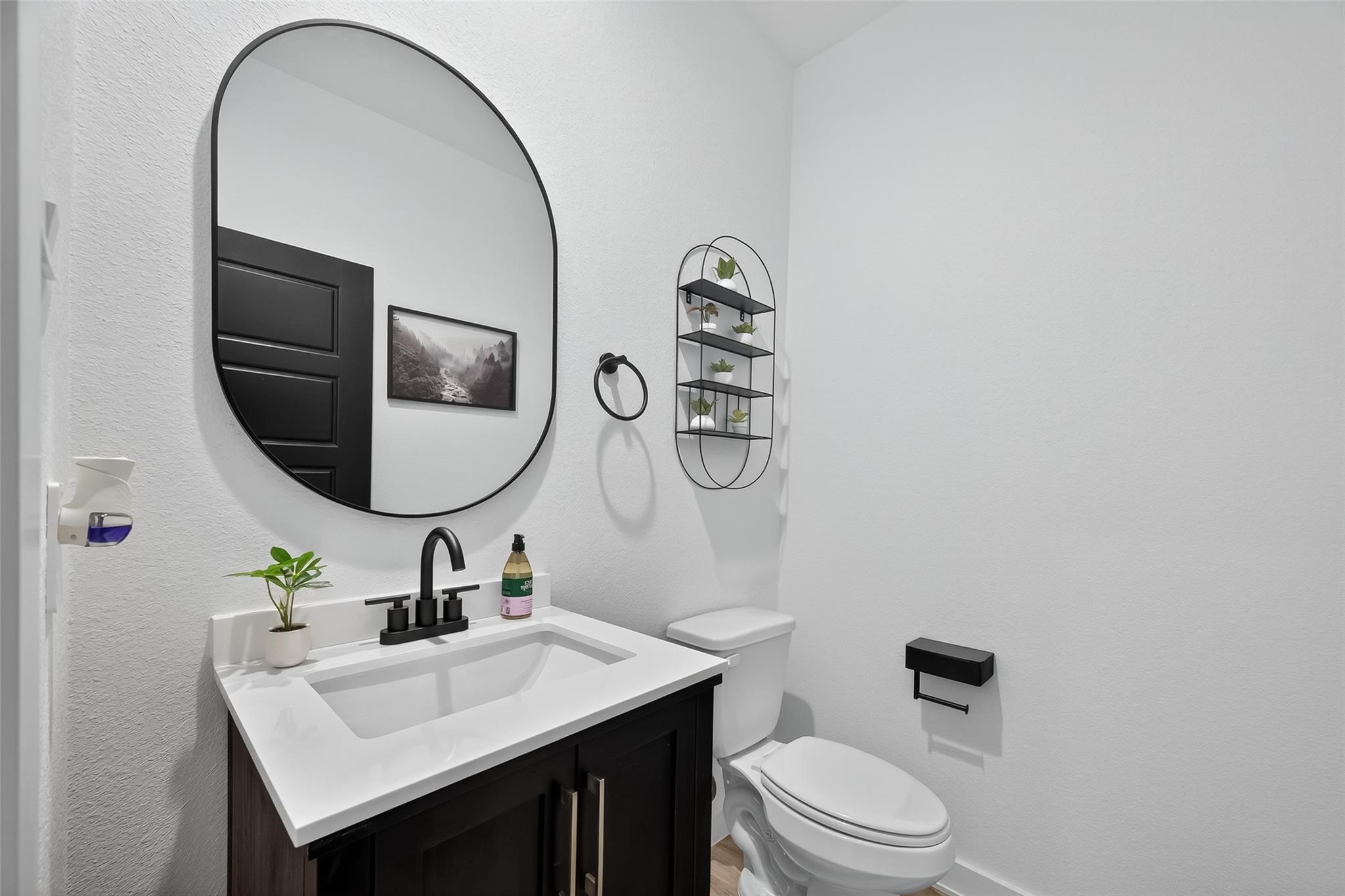 3233 Creston Gate Drive