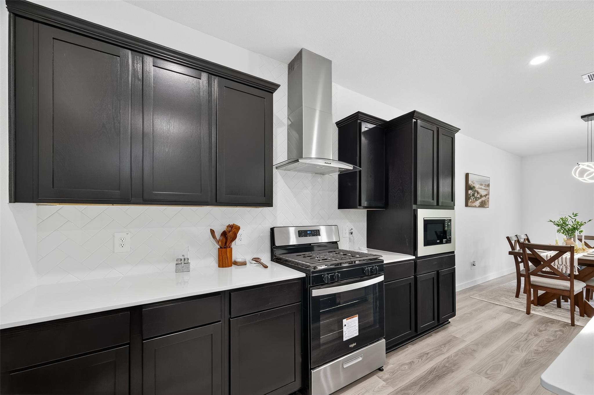 3233 Creston Gate Drive