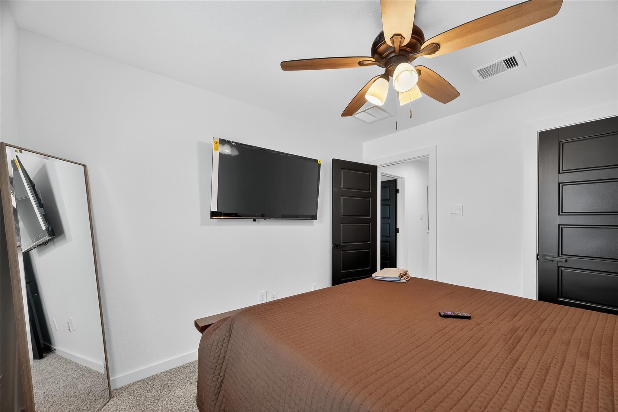 3233 Creston Gate Drive