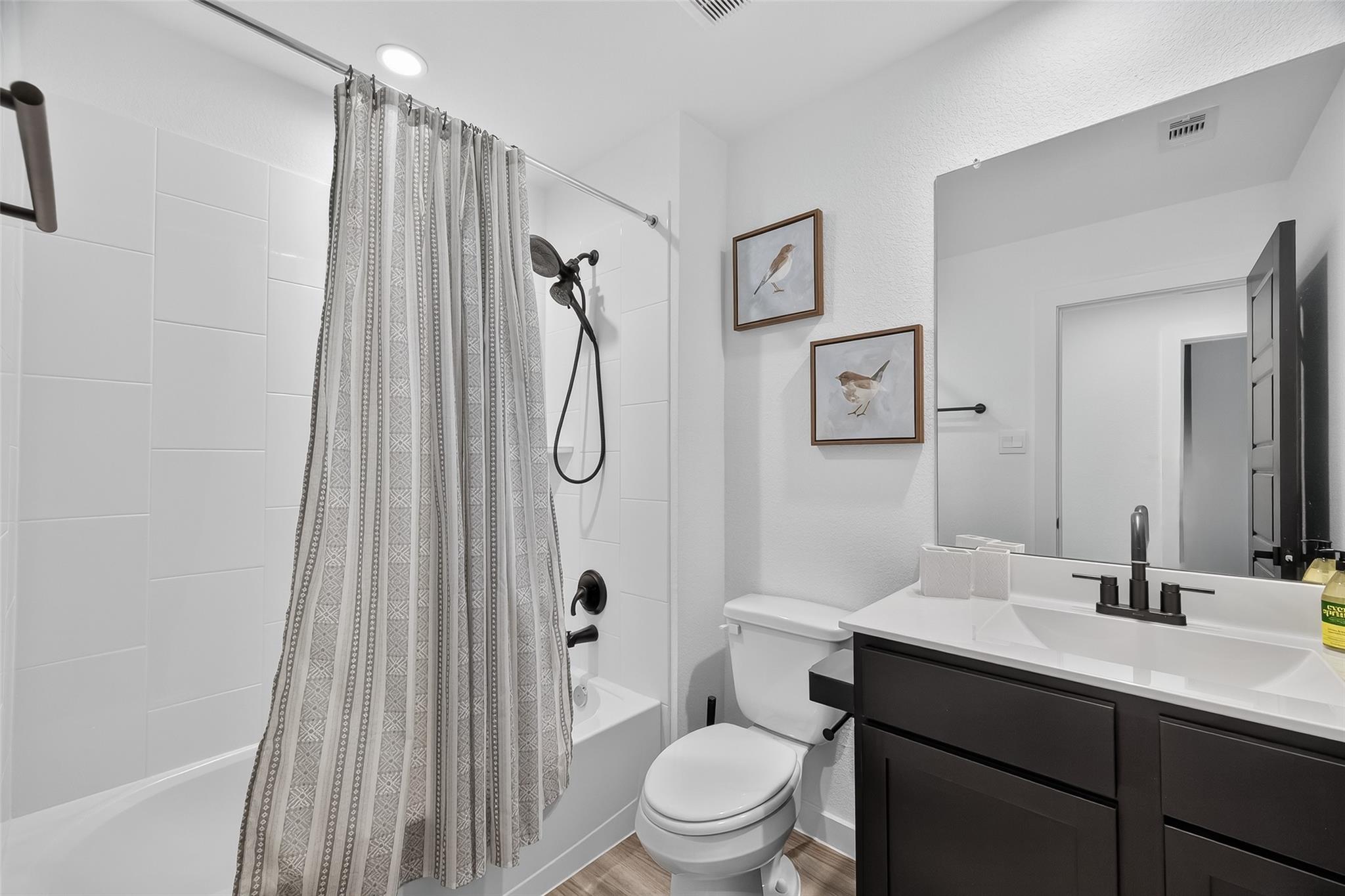 3233 Creston Gate Drive