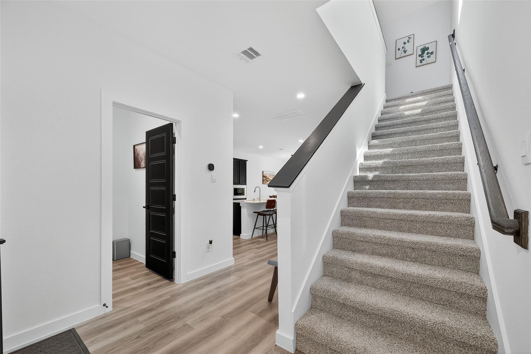 3233 Creston Gate Drive