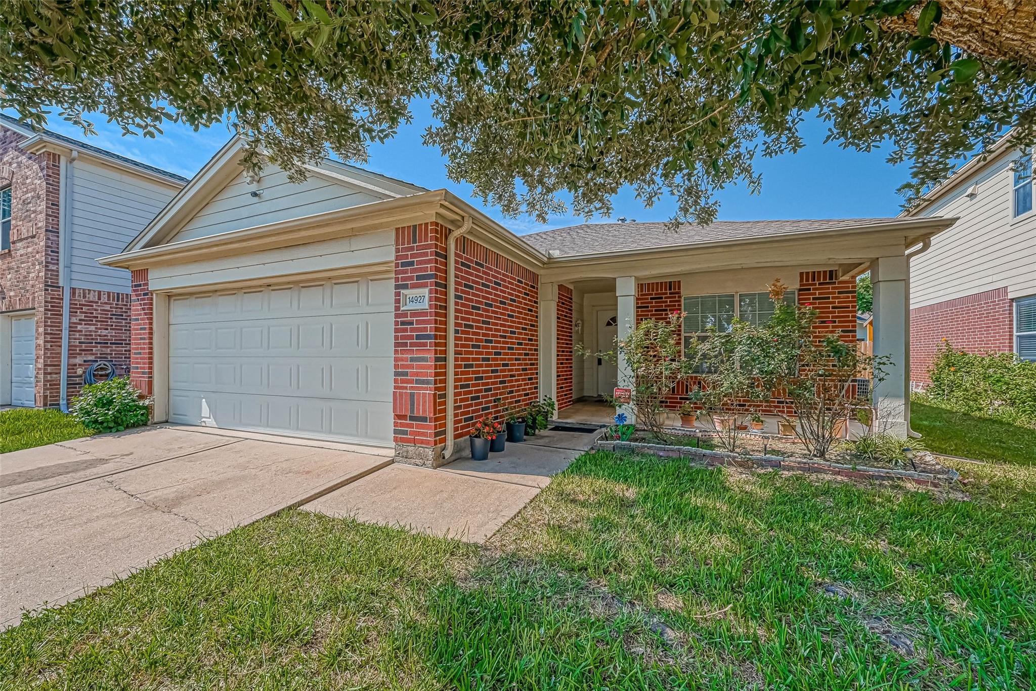 14927 Sugar Sweet Drive
