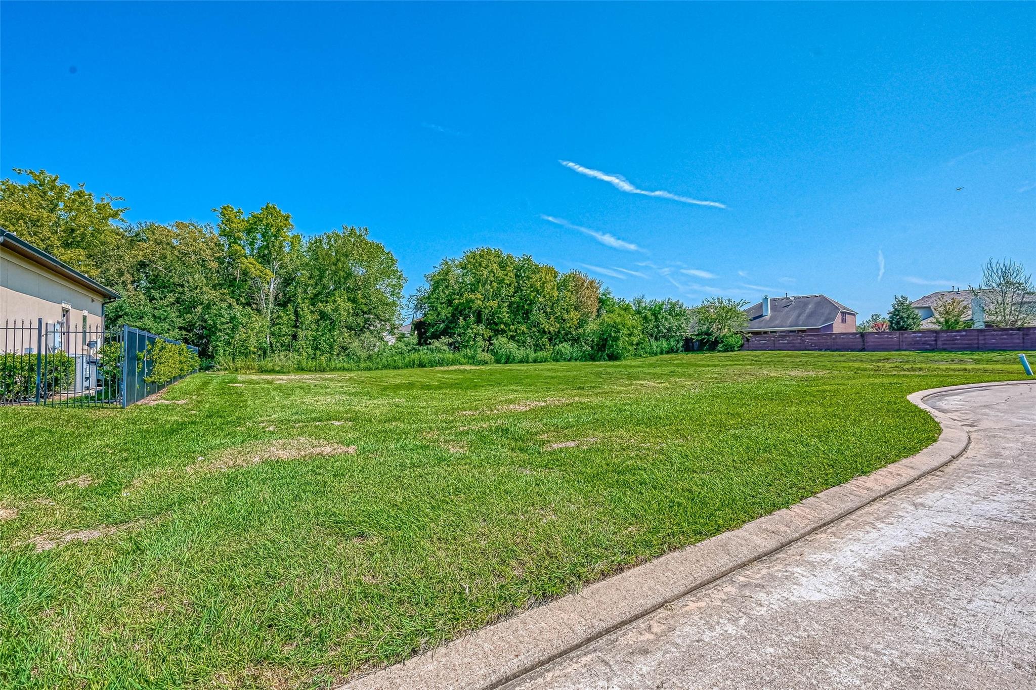 14927 Sugar Sweet Drive