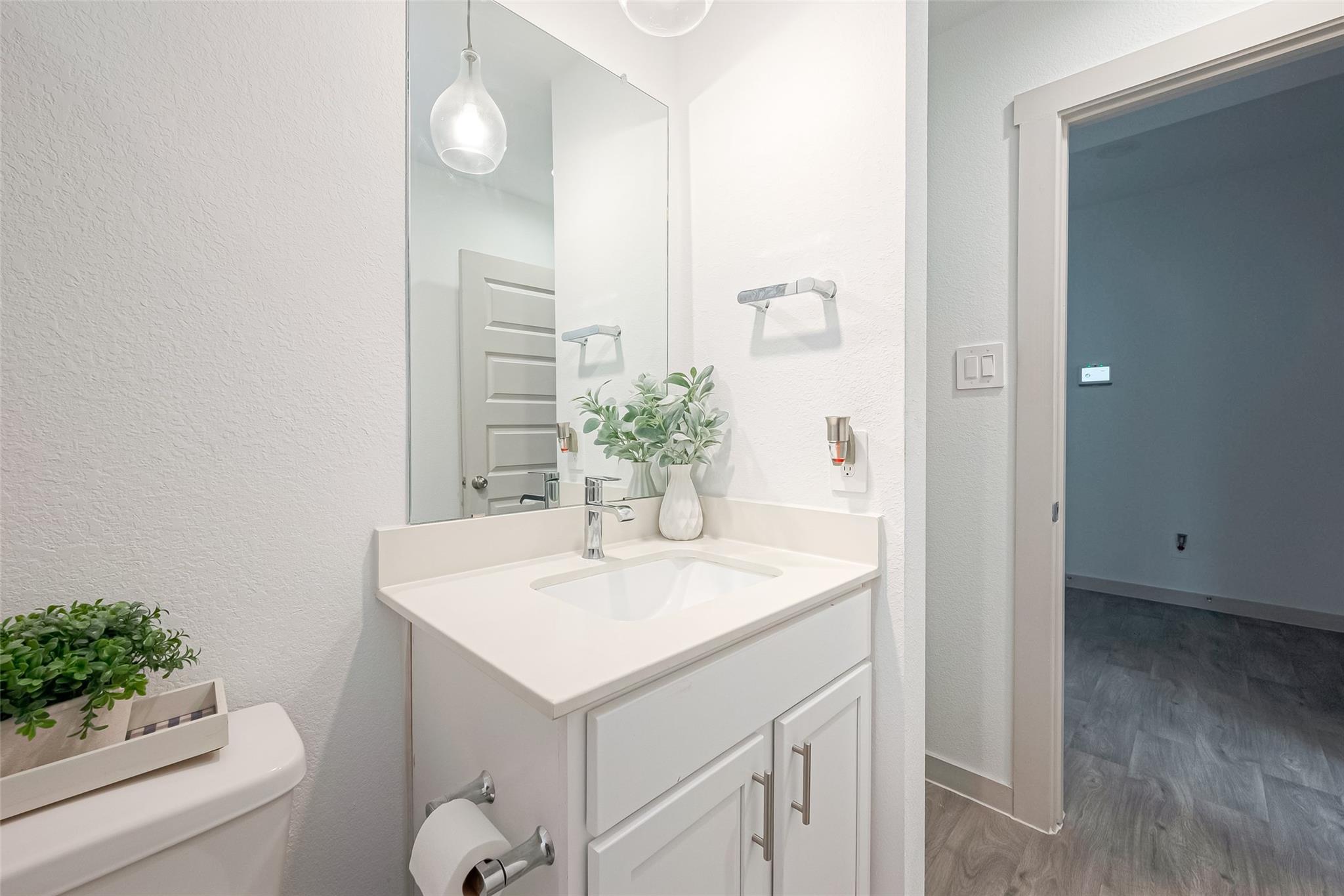 17 Desert Spring Lane