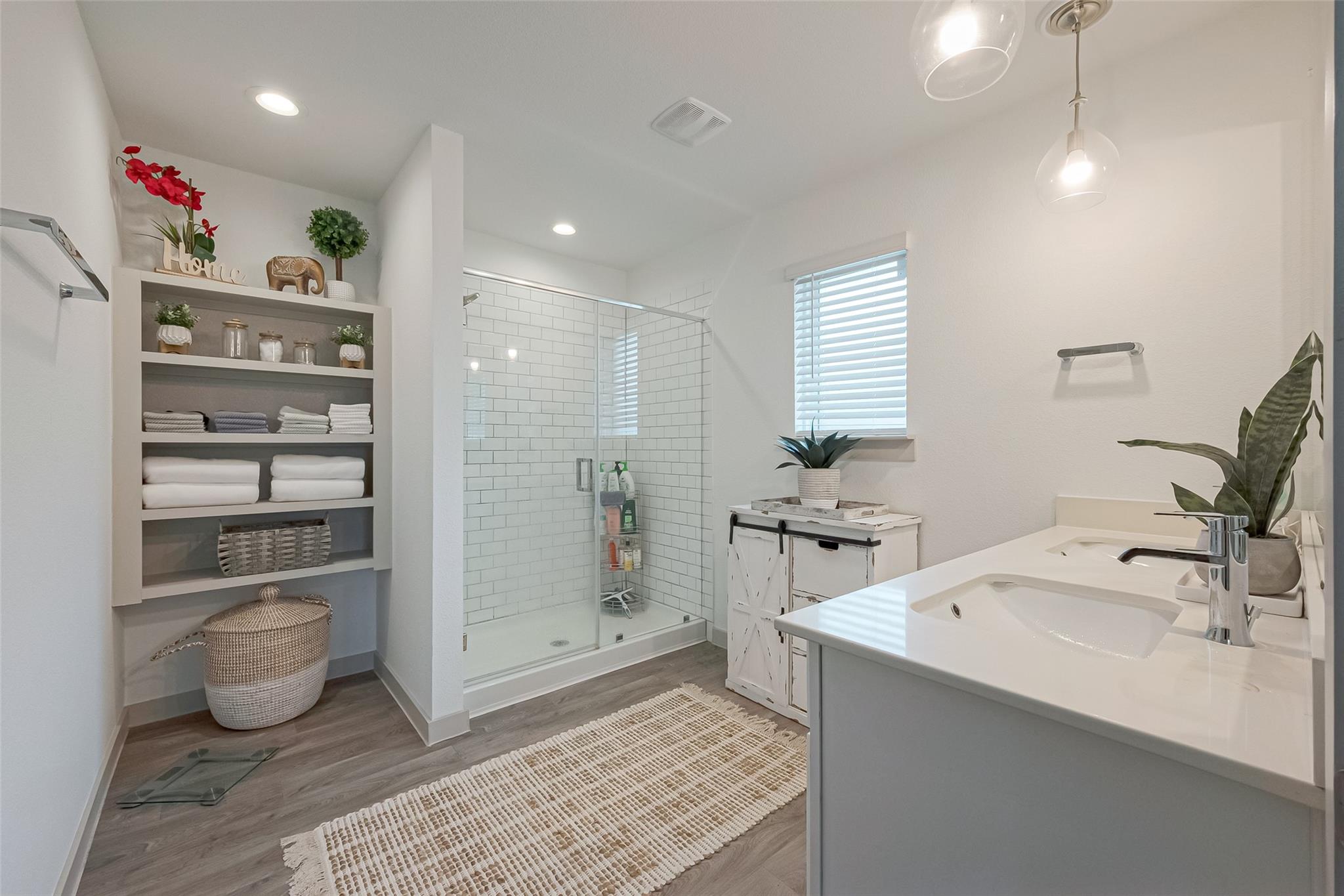 17 Desert Spring Lane