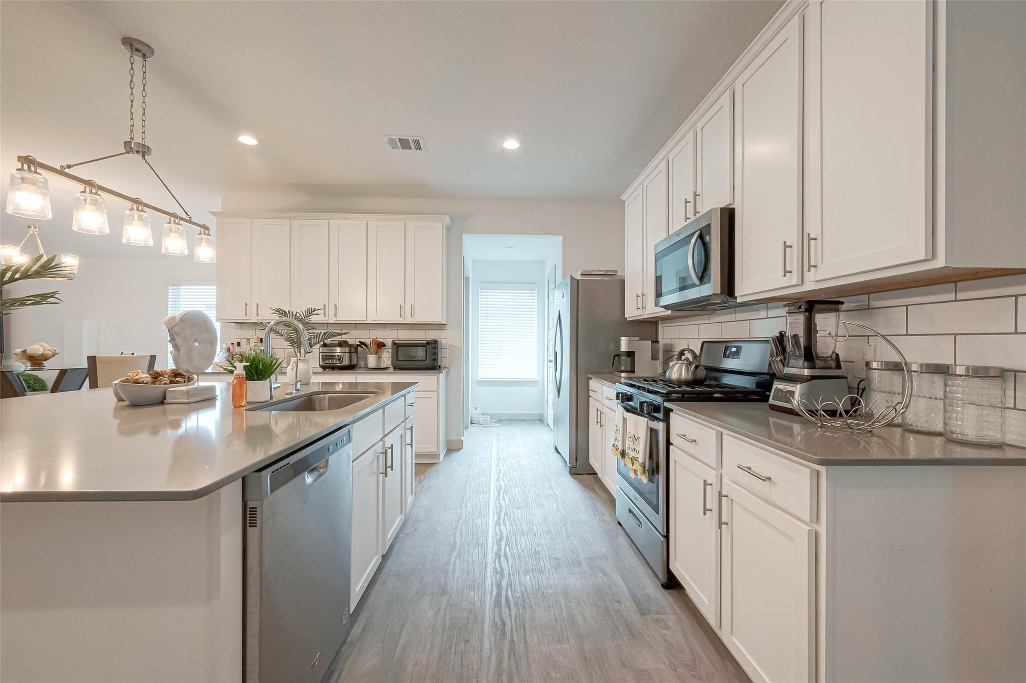 17 Desert Spring Lane