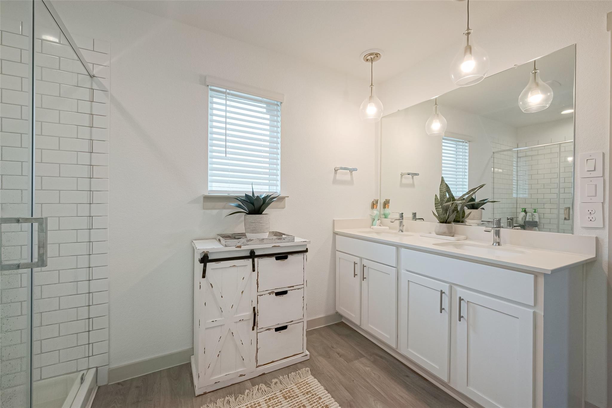 17 Desert Spring Lane