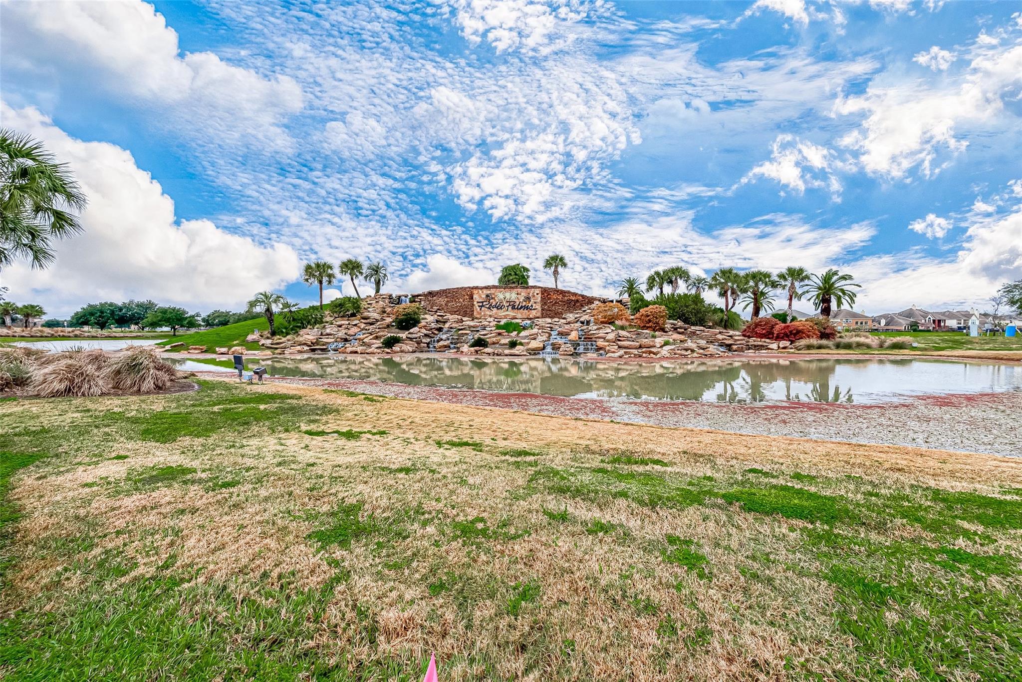 17 Desert Spring Lane