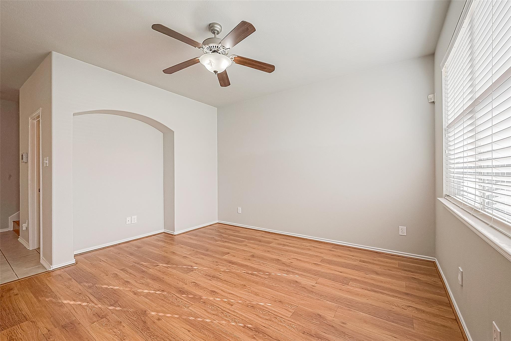 2748 Maybrook Hollow Lane