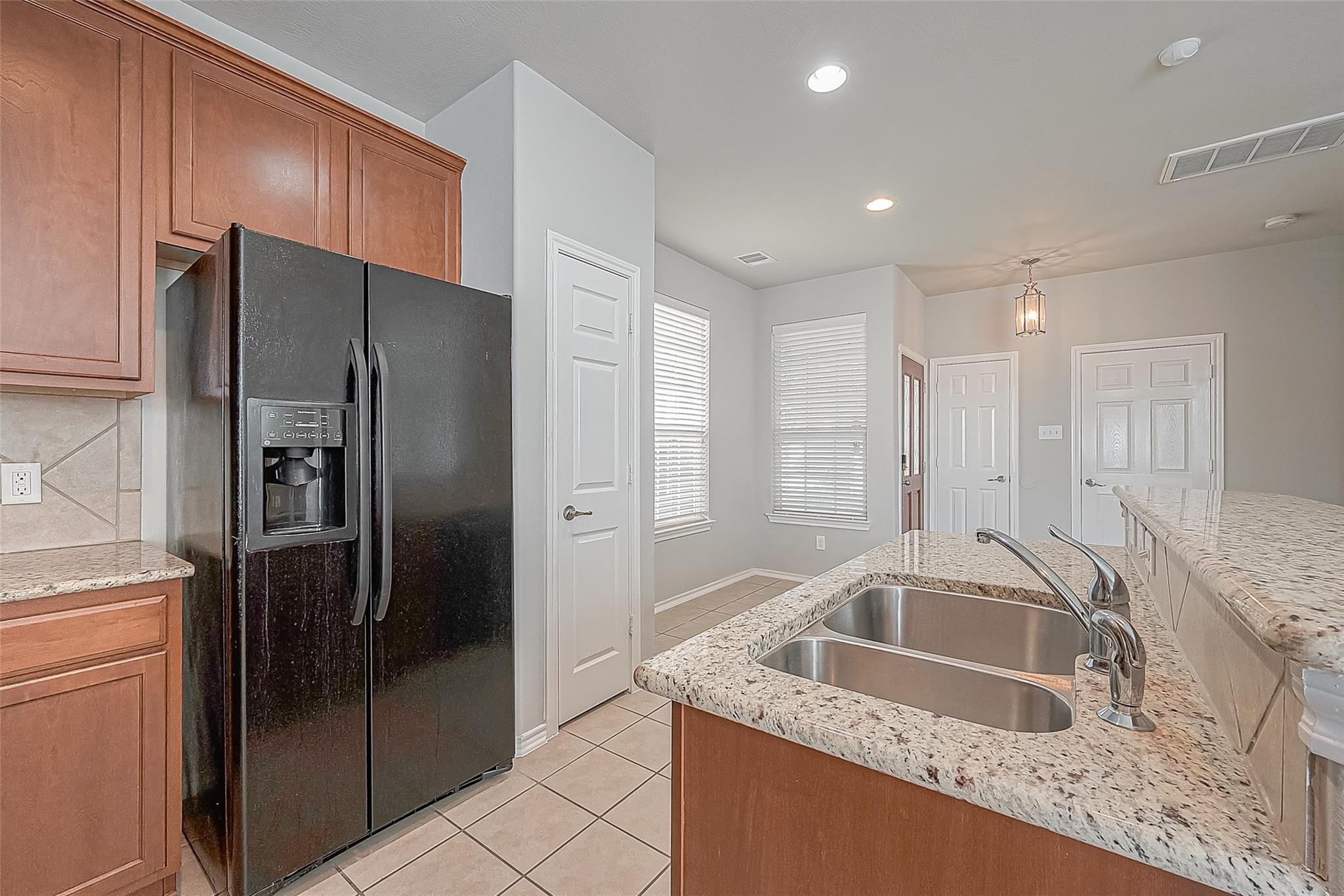 2748 Maybrook Hollow Lane
