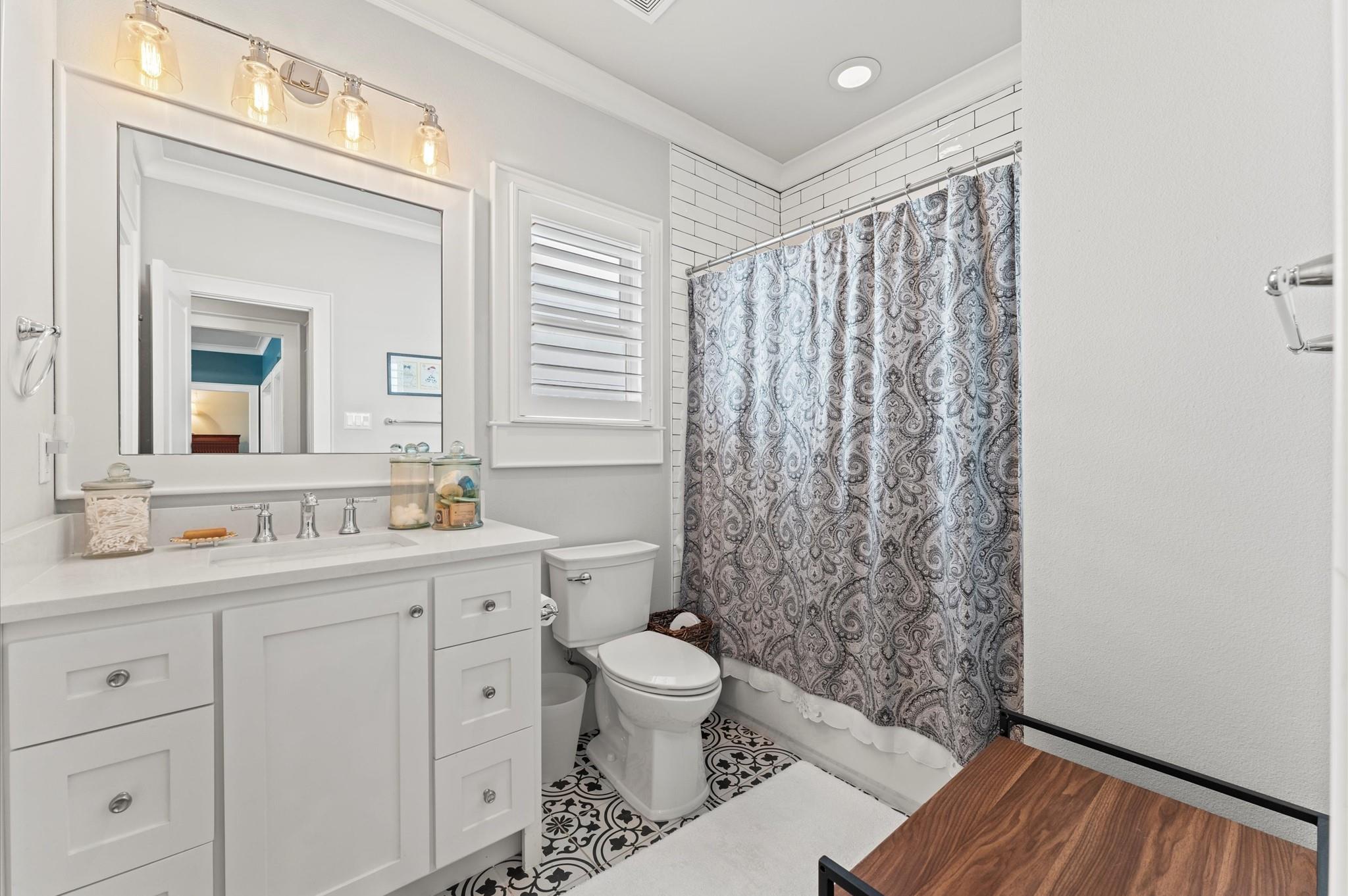 508 E 25th Street
