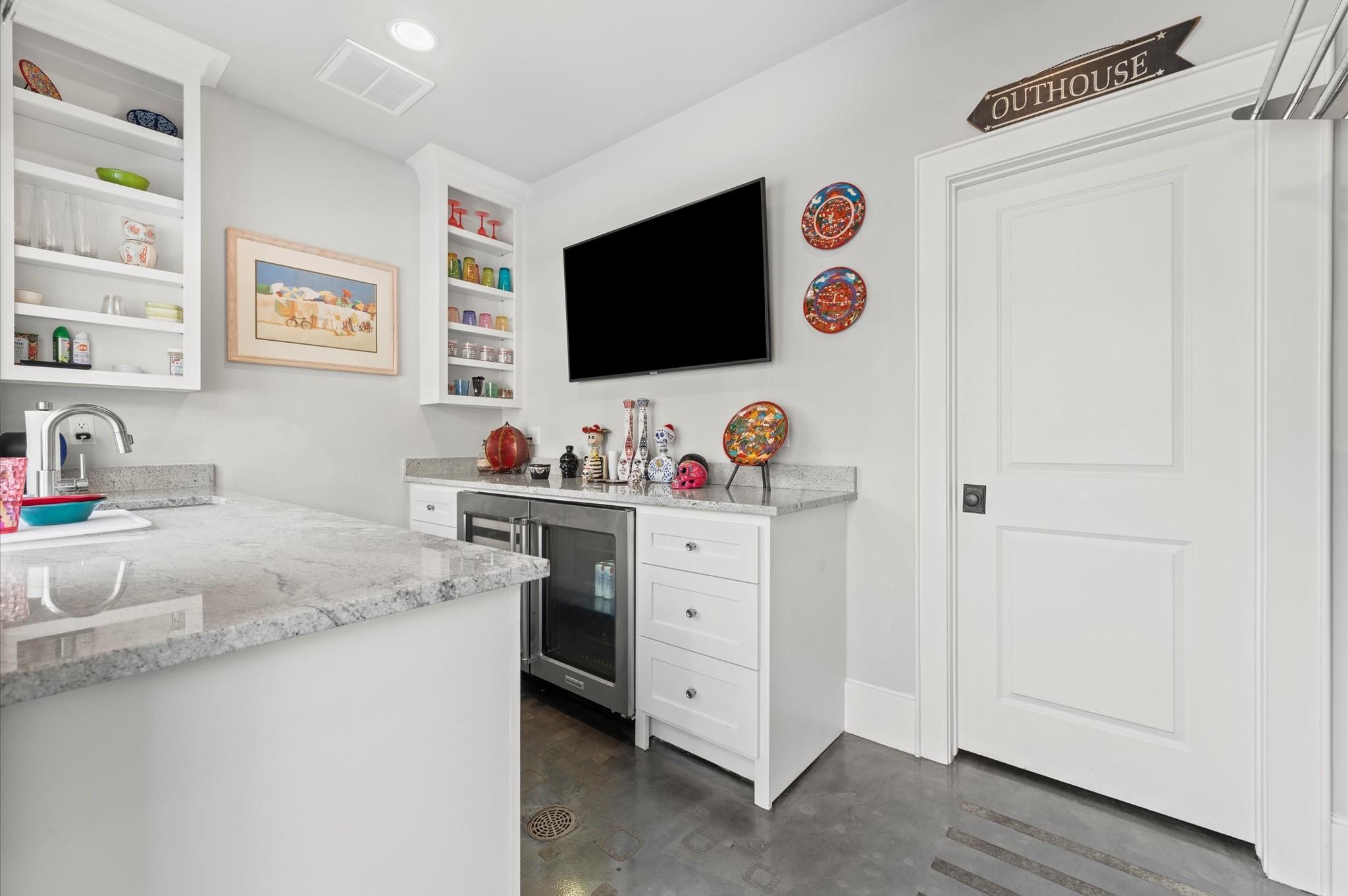 508 E 25th Street