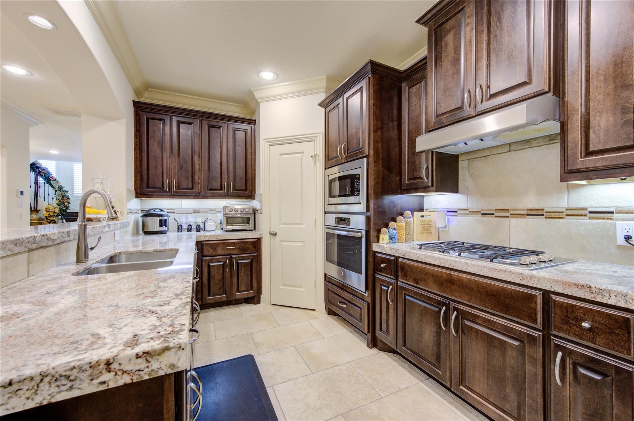 13431 Preston Cliff Court