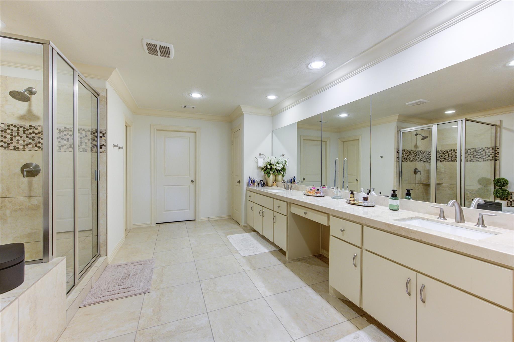 13431 Preston Cliff Court
