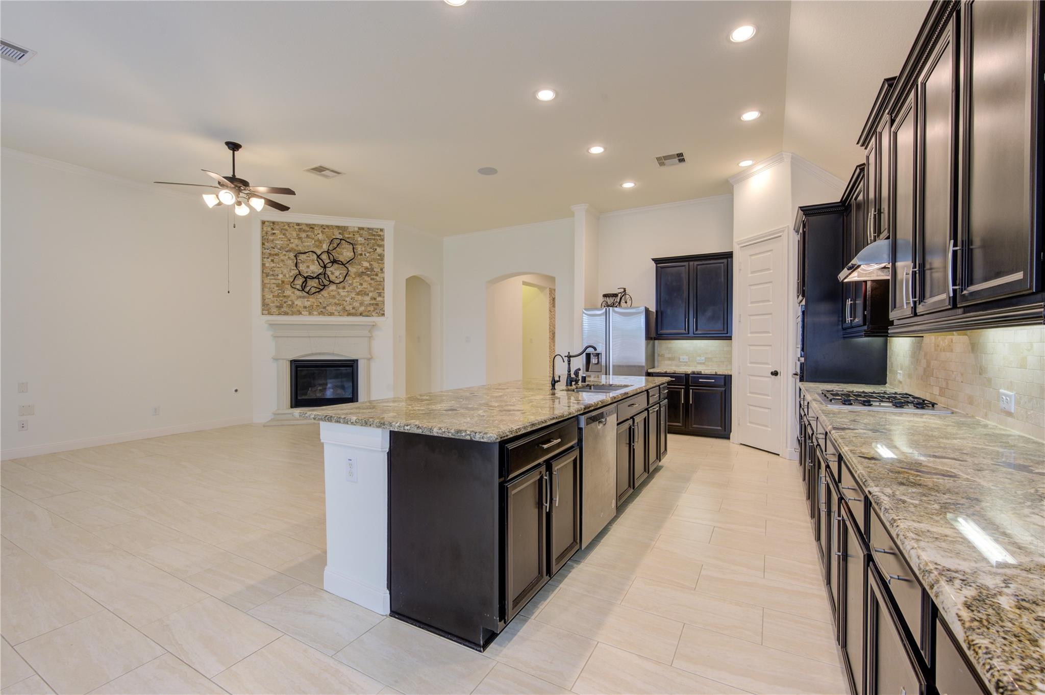 25642 Luna Vista Lane