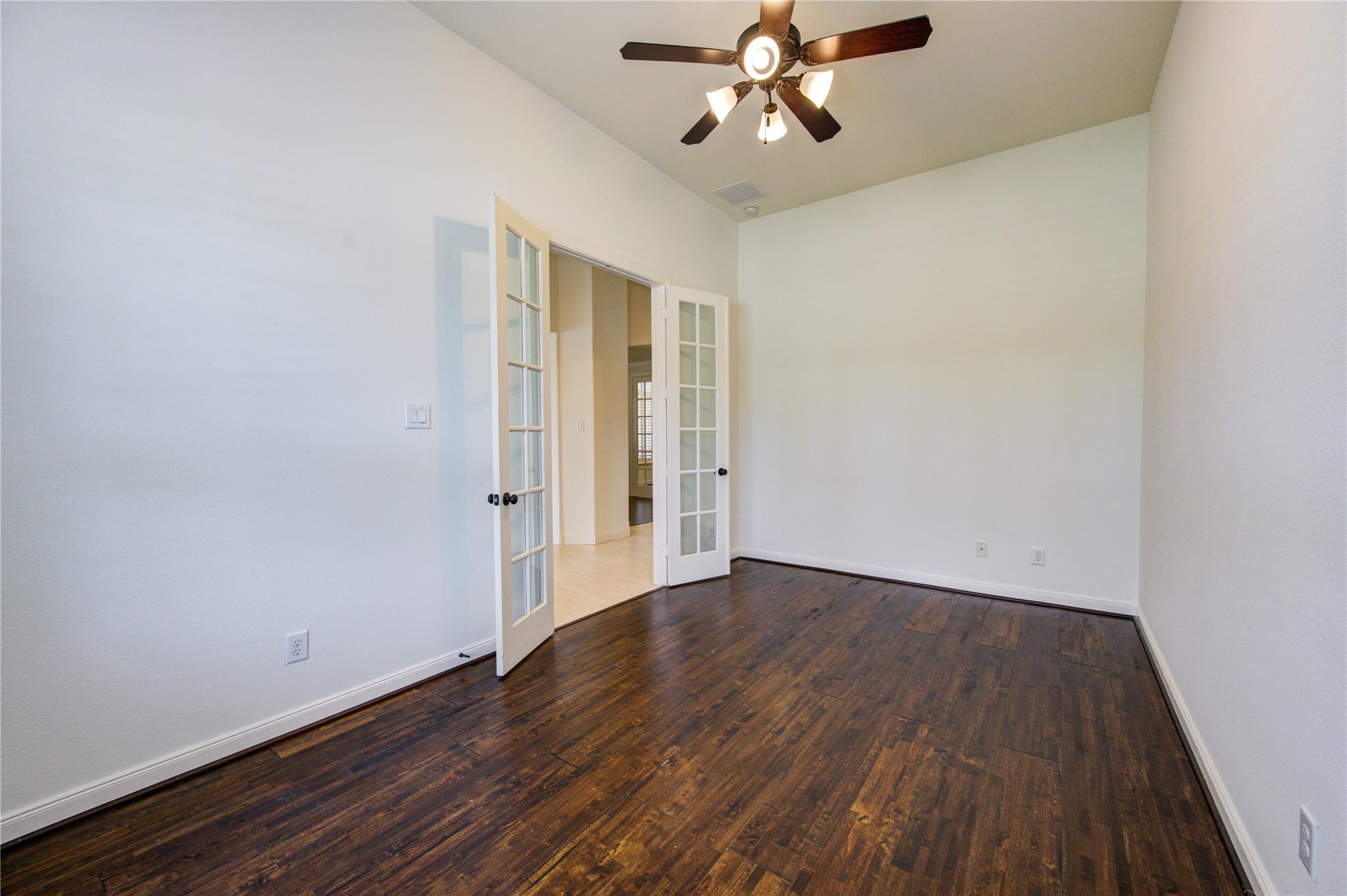25642 Luna Vista Lane