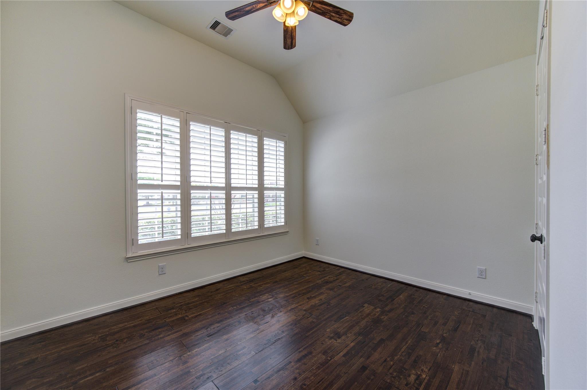 25642 Luna Vista Lane