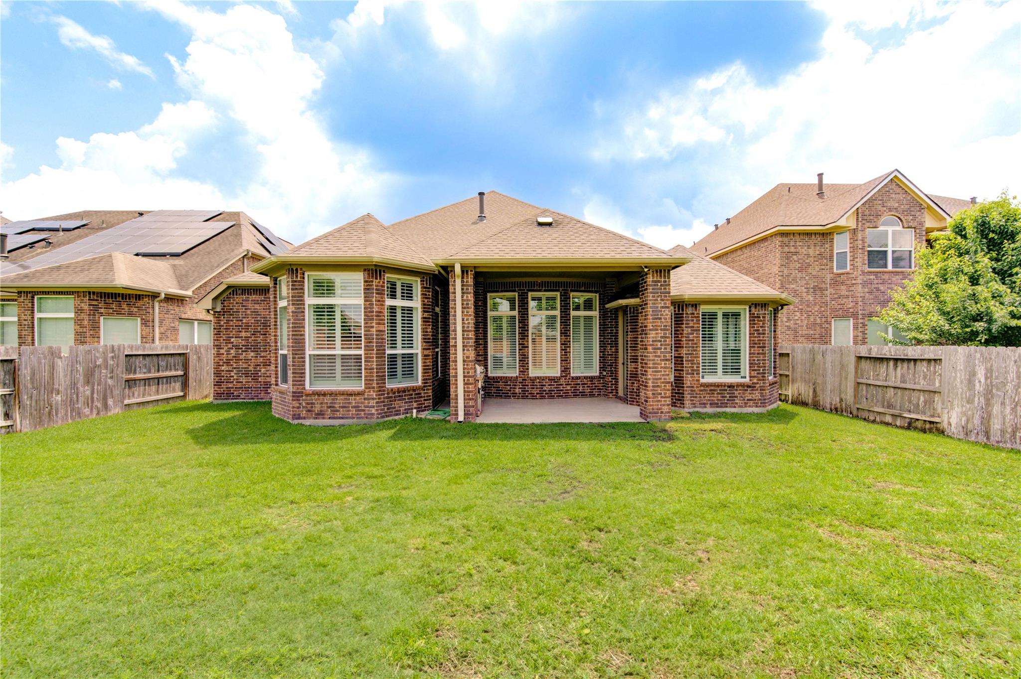 25642 Luna Vista Lane