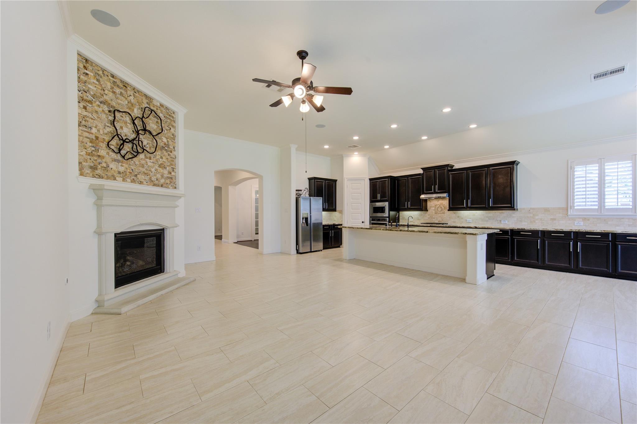 25642 Luna Vista Lane