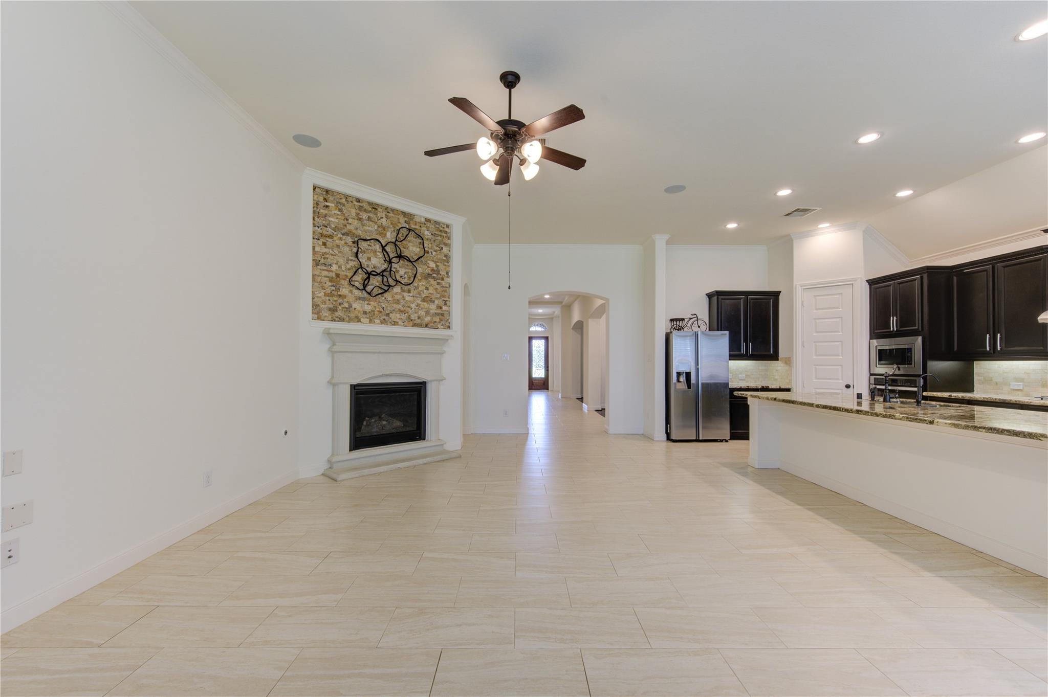 25642 Luna Vista Lane