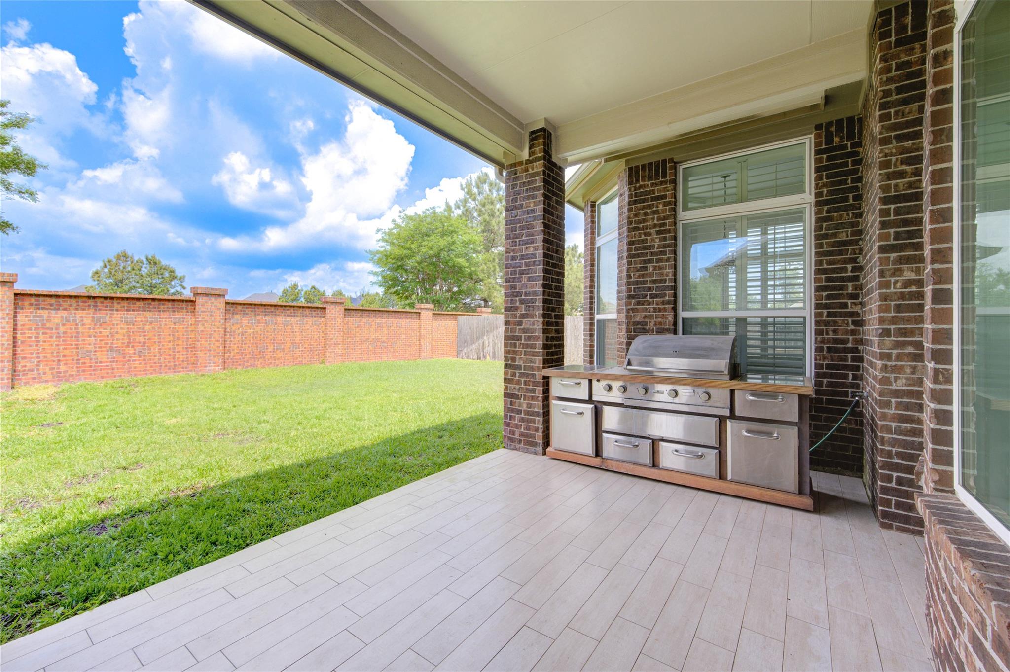 25642 Luna Vista Lane