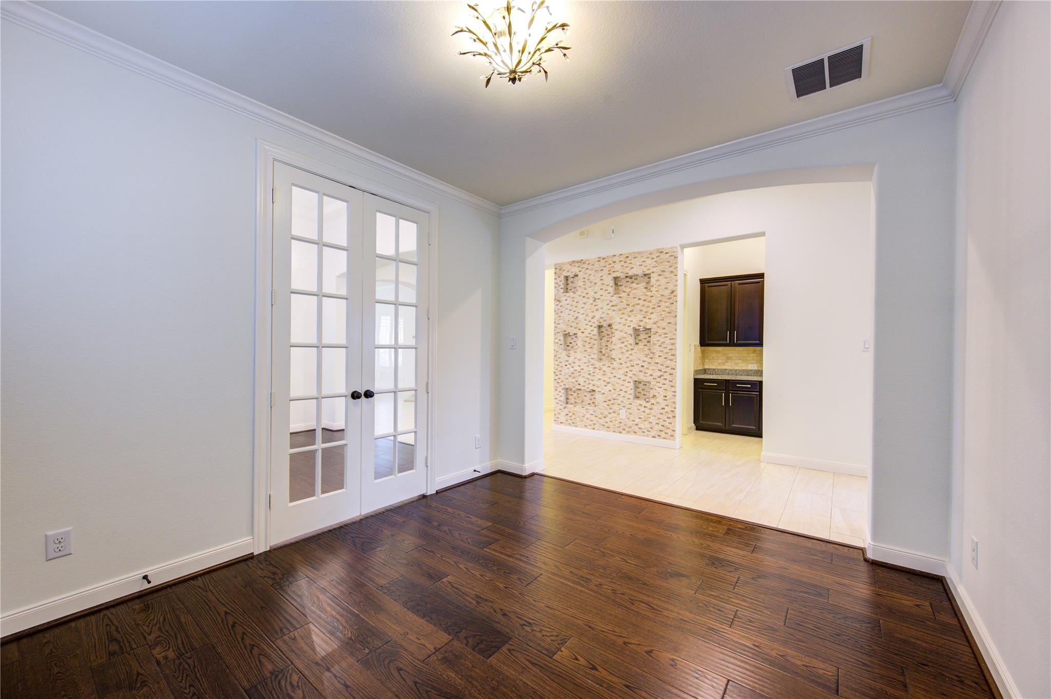 25642 Luna Vista Lane
