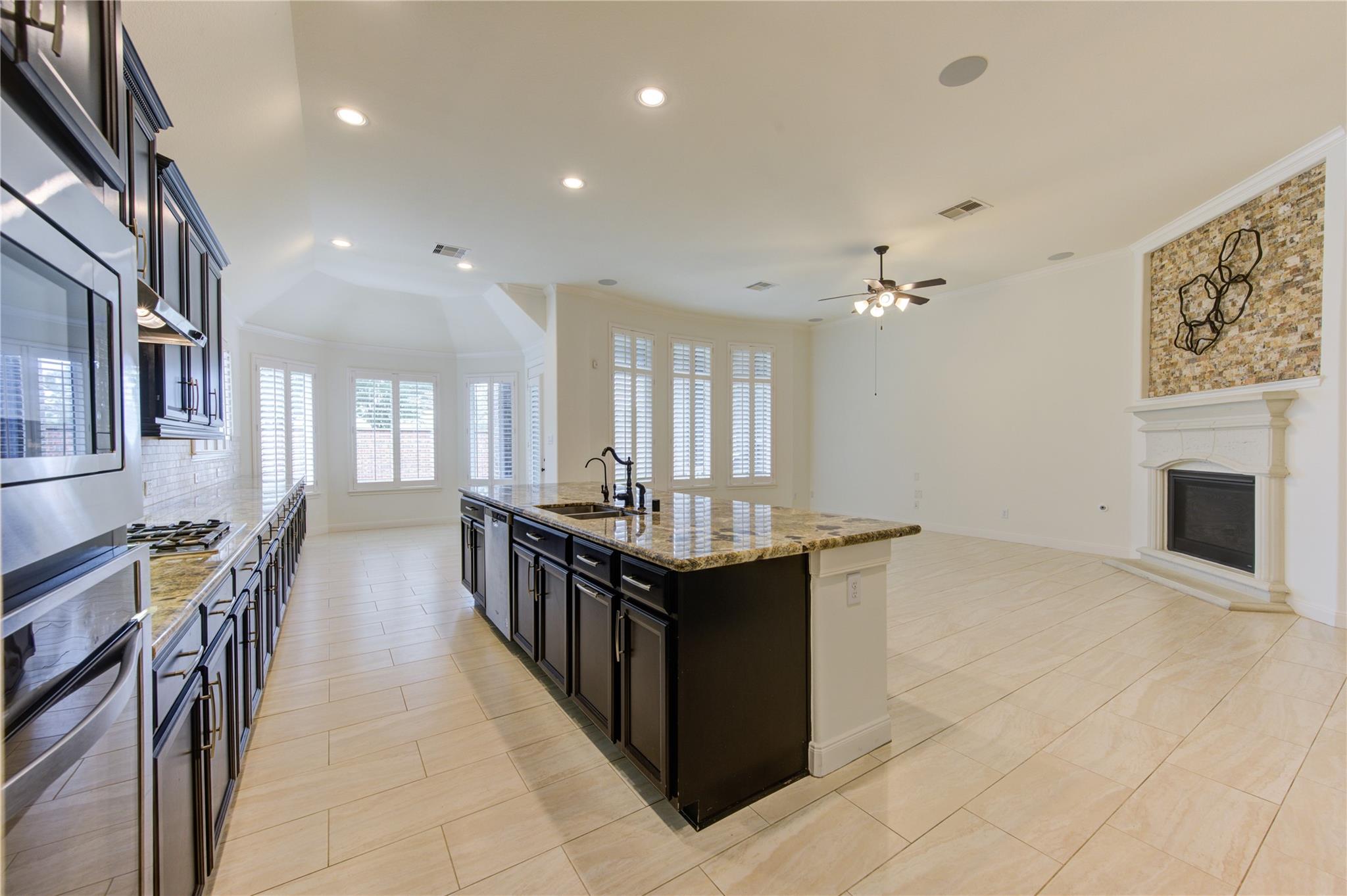 25642 Luna Vista Lane