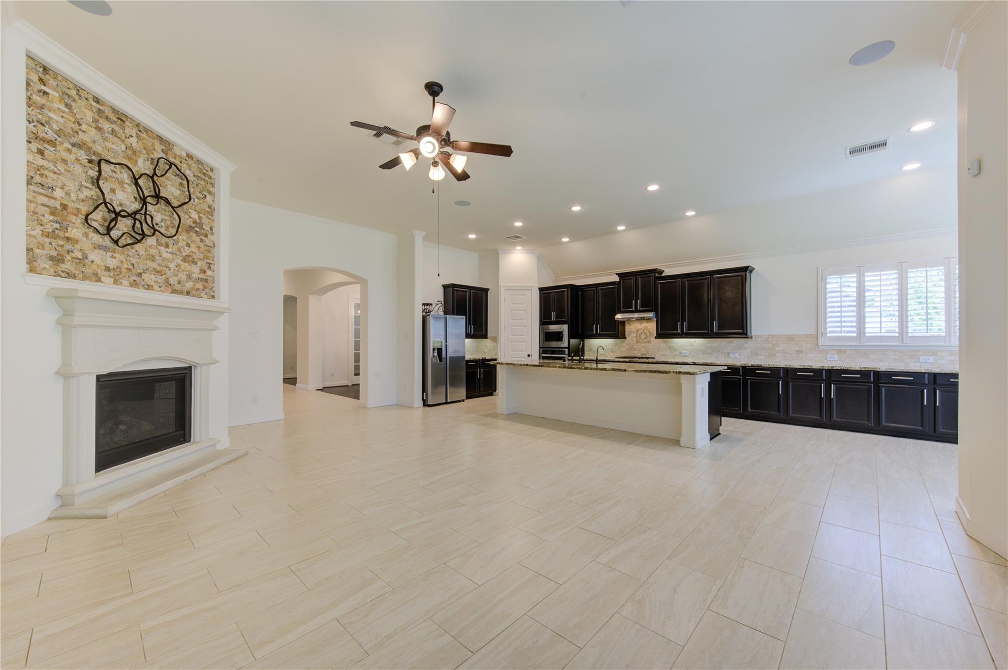 25642 Luna Vista Lane