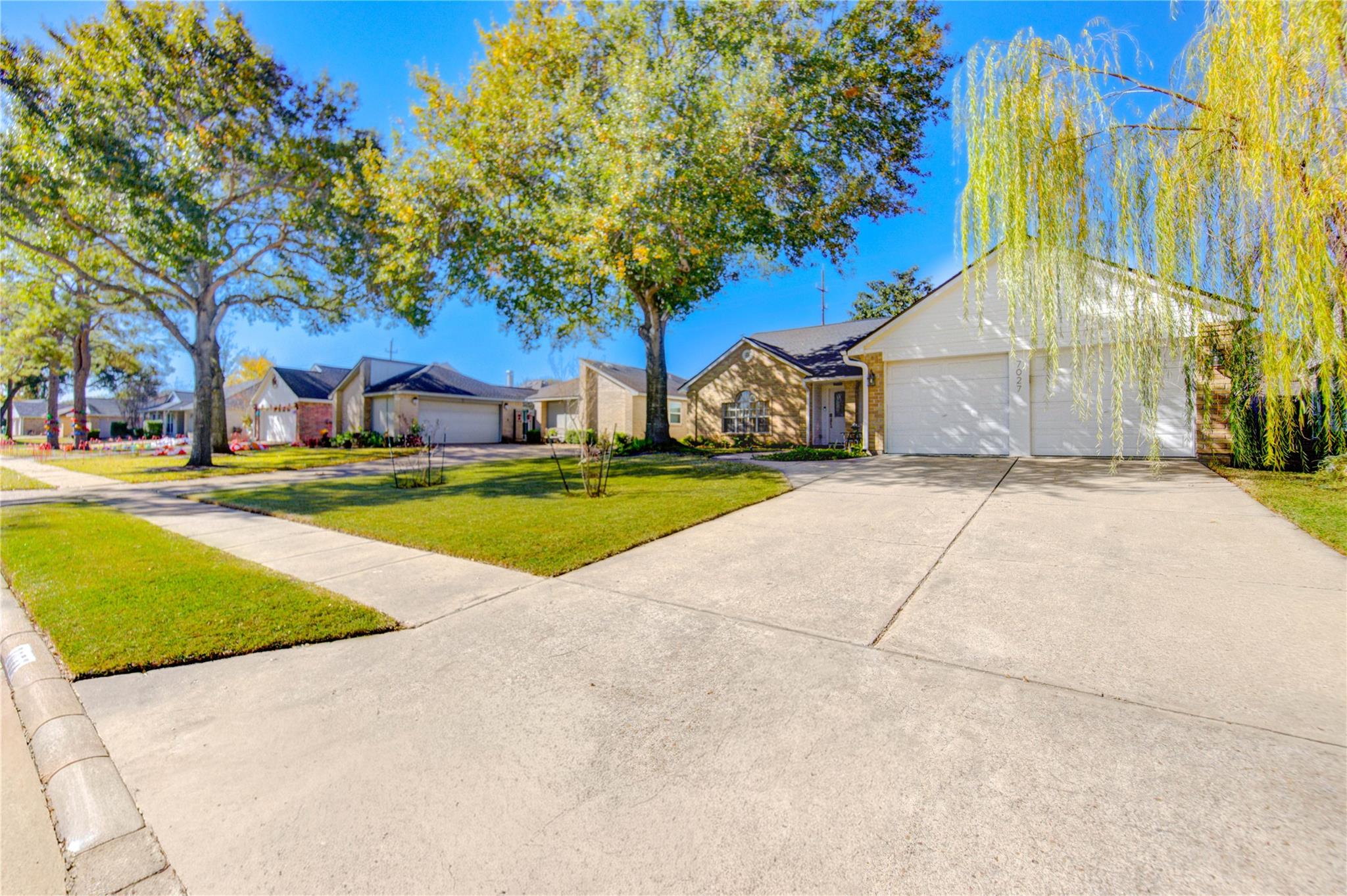 7027 Brockington Drive