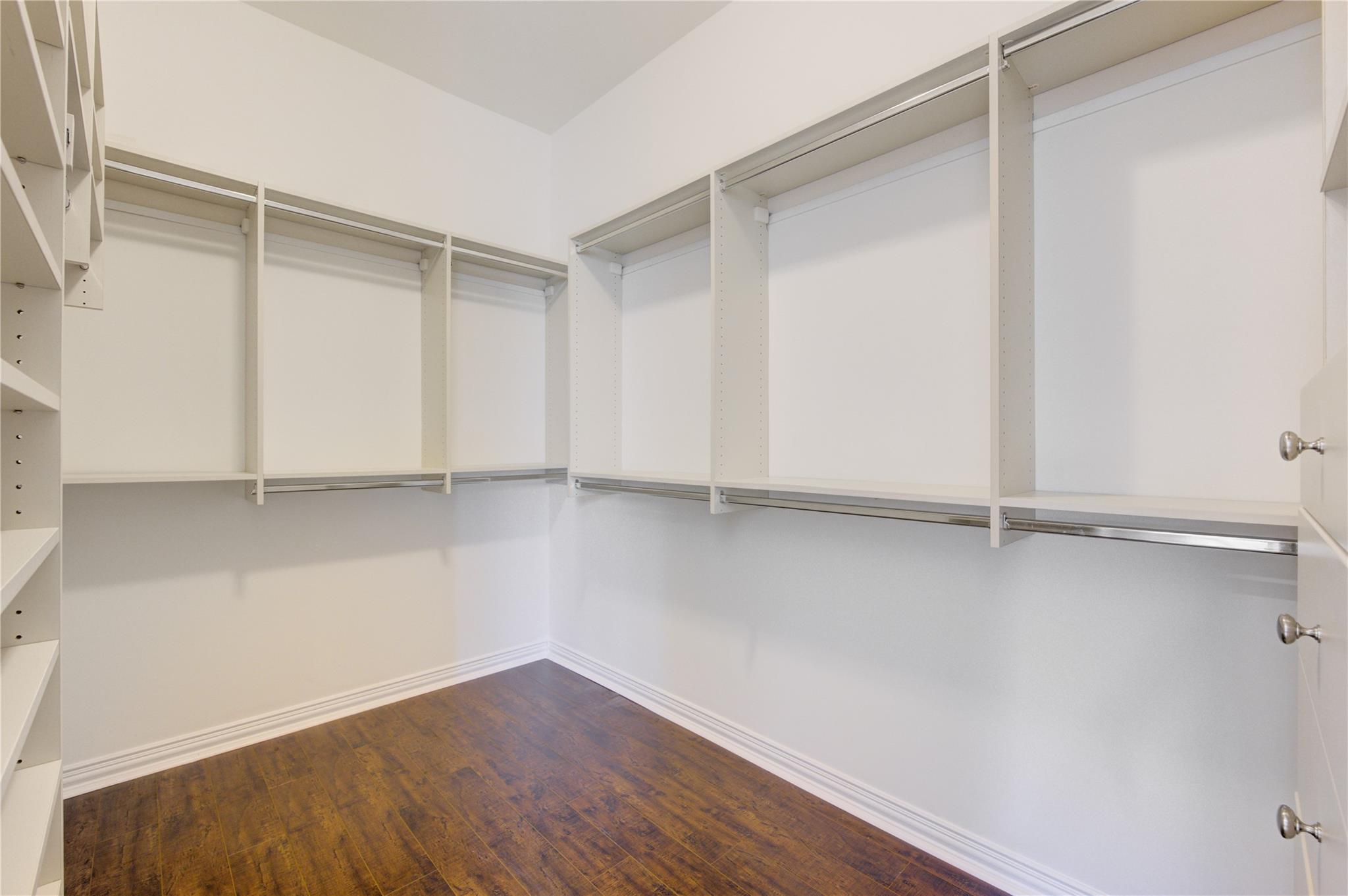 14014 Hampton Cove Drive