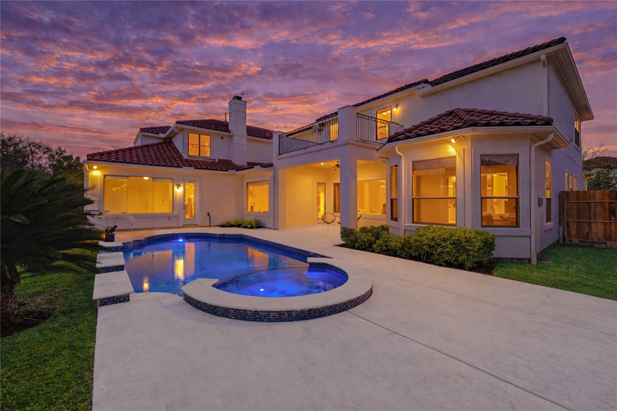 14014 Hampton Cove Drive