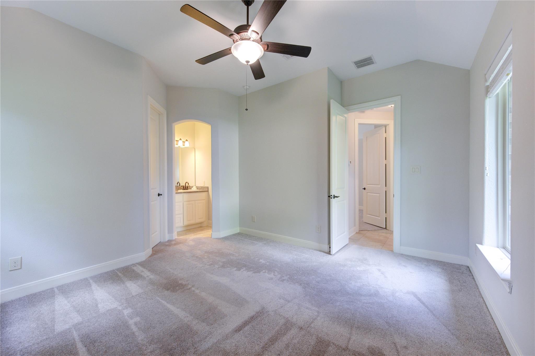 14125 Cardinal Lane