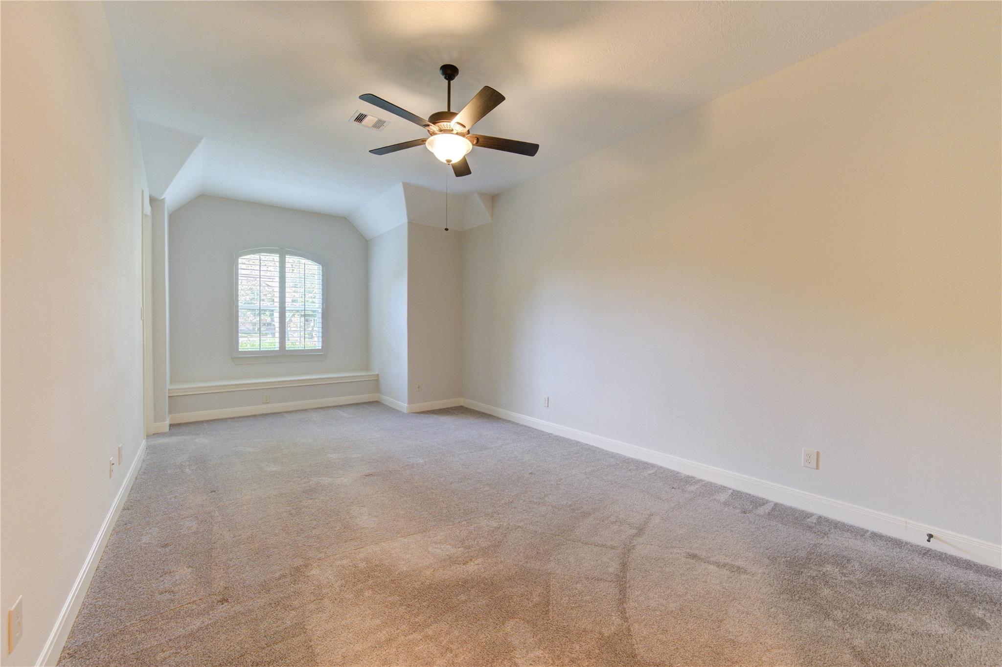 14125 Cardinal Lane