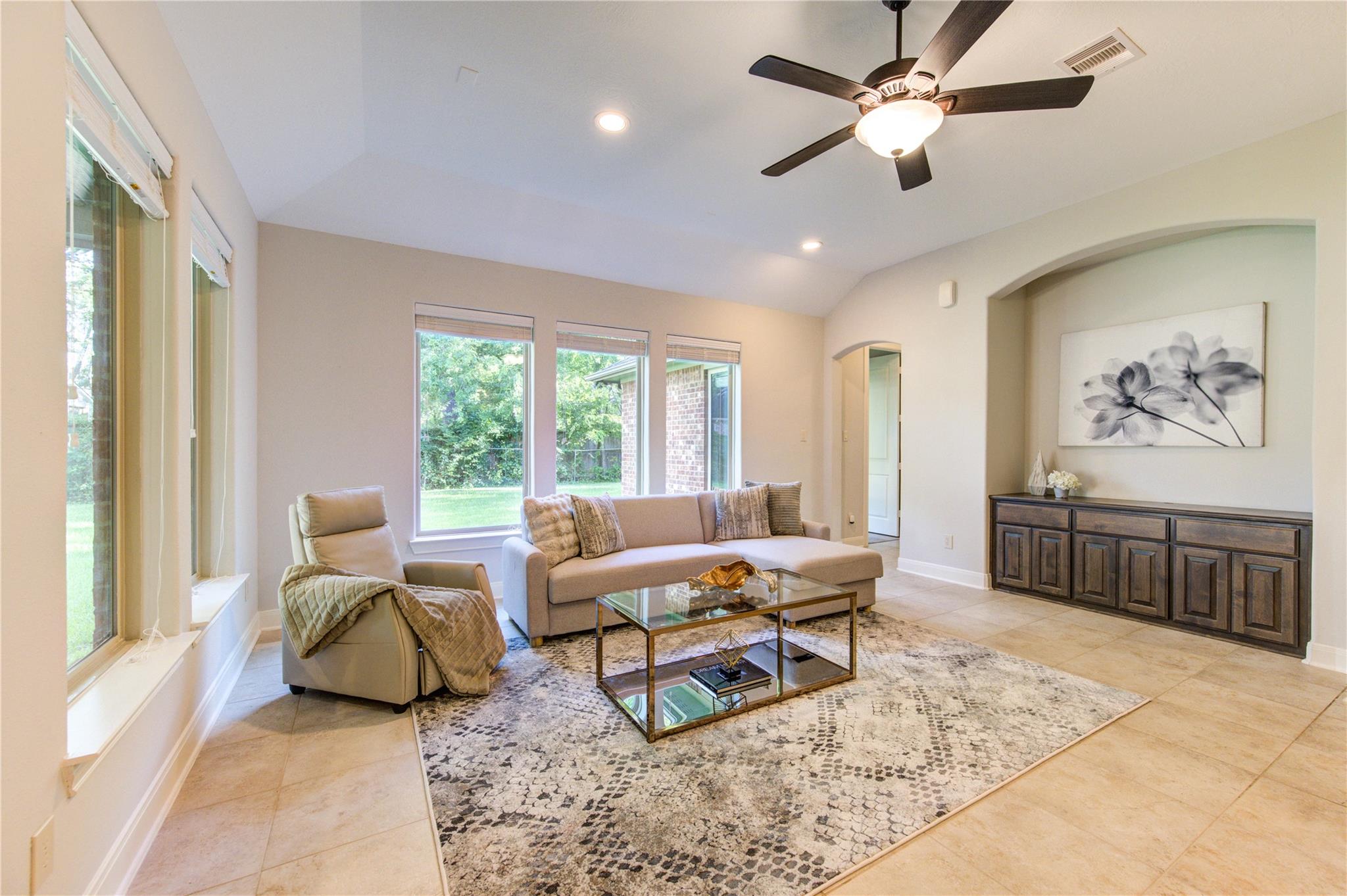 14125 Cardinal Lane
