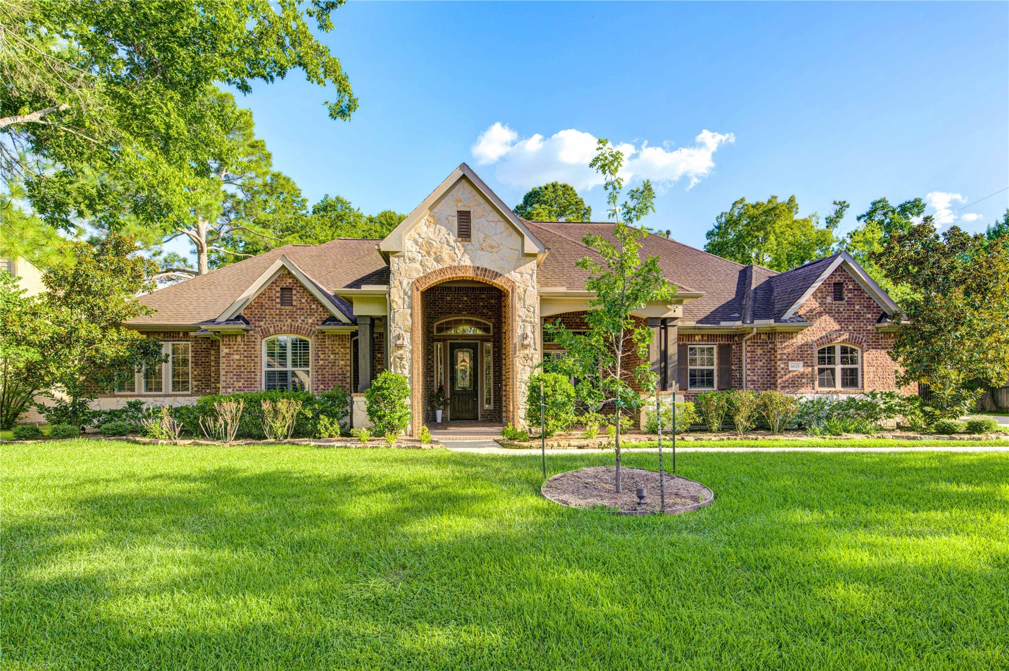 14125 Cardinal Lane