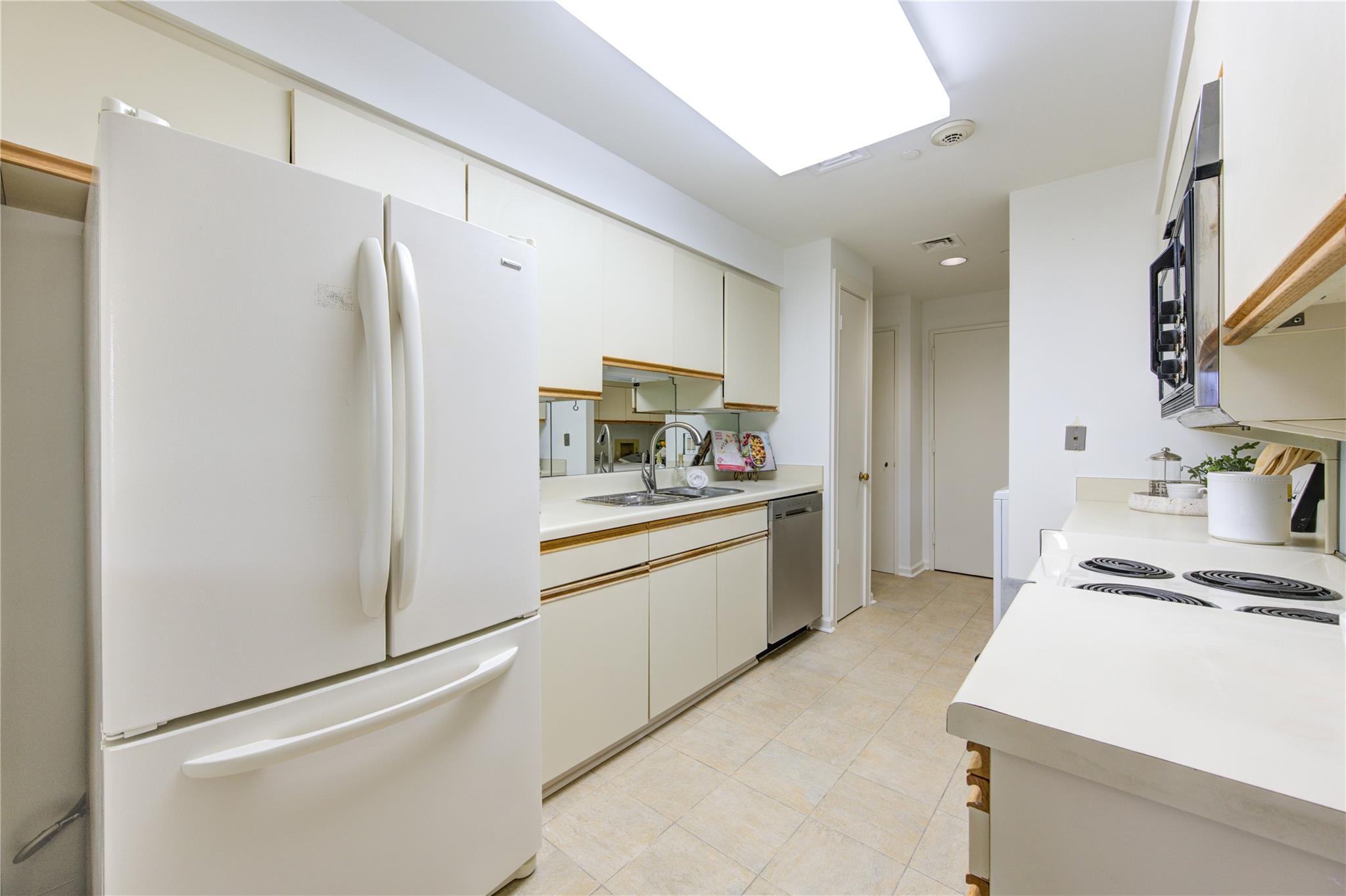 150 Gessner Road # 5A