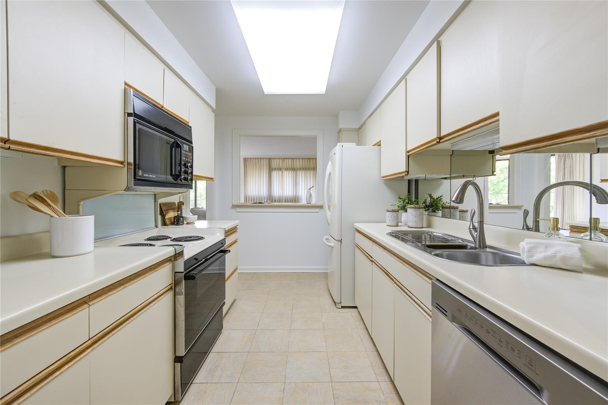 150 Gessner Road # 5A