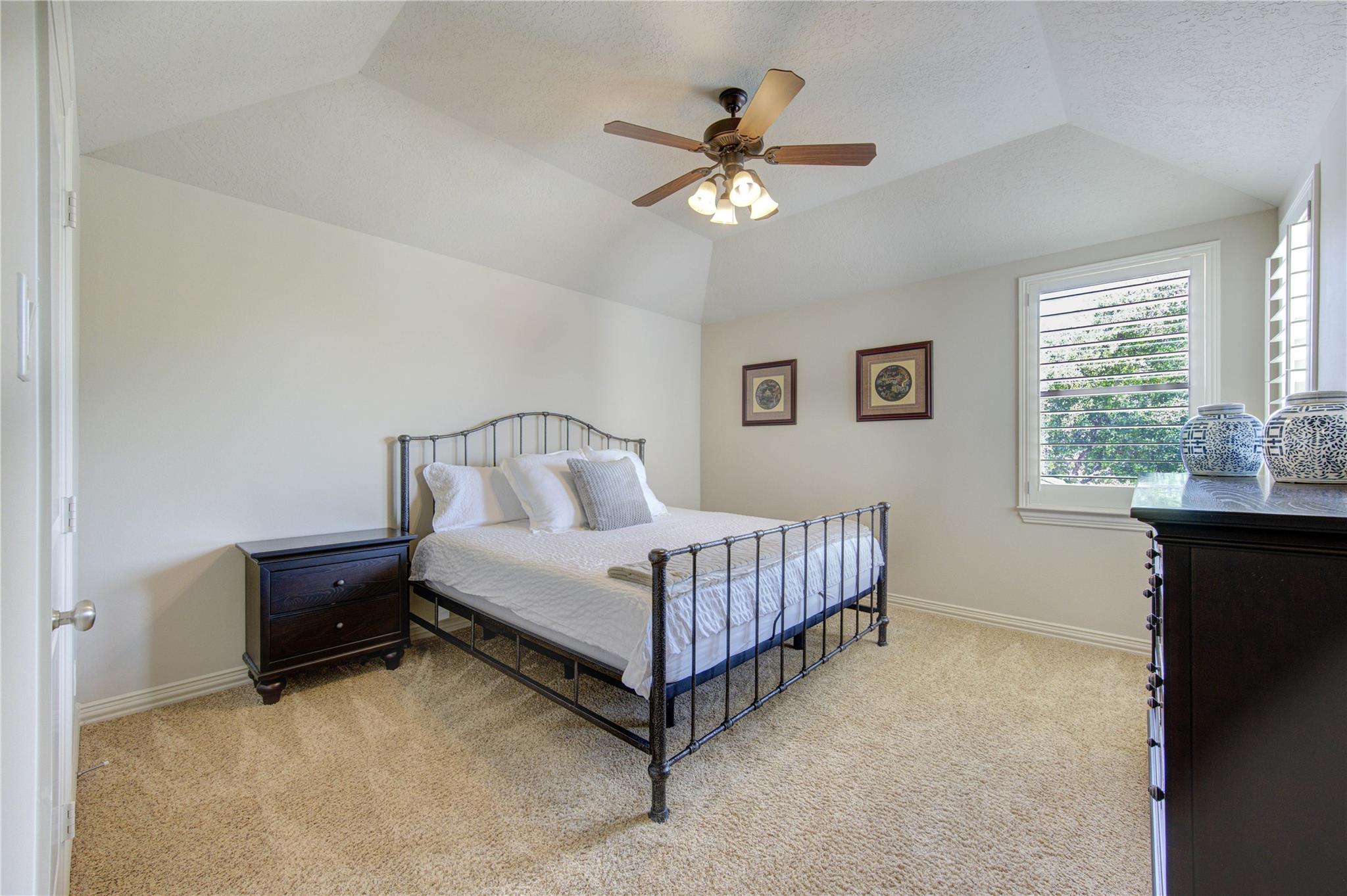 1907 Flower Garden Lane