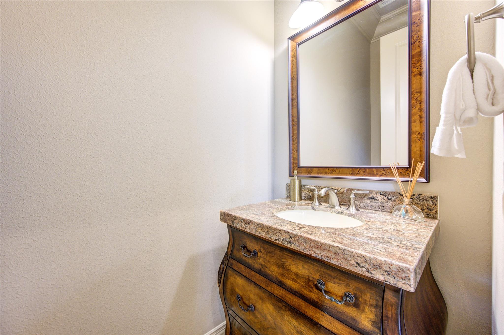 1907 Flower Garden Lane