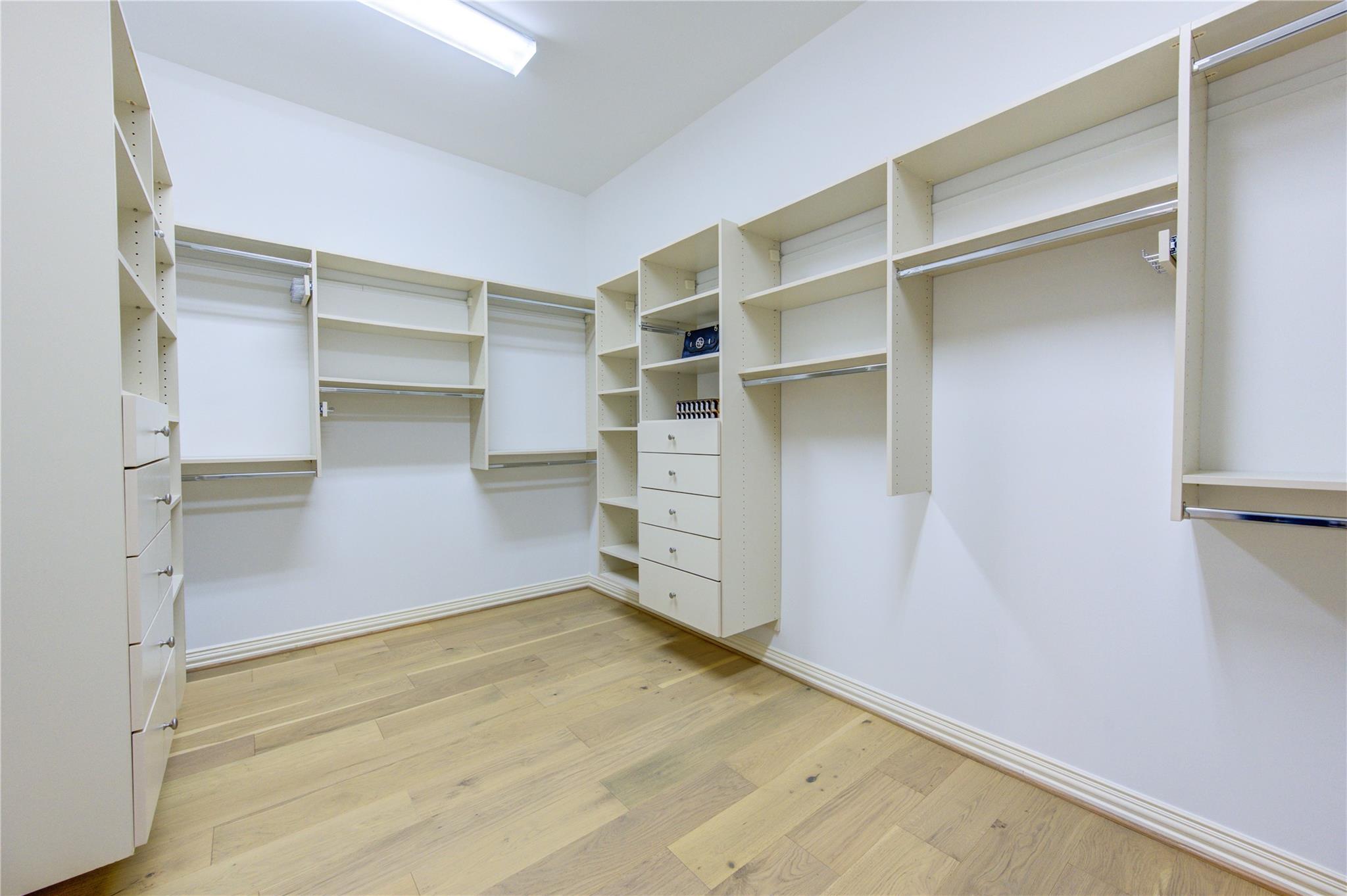 1907 Flower Garden Lane