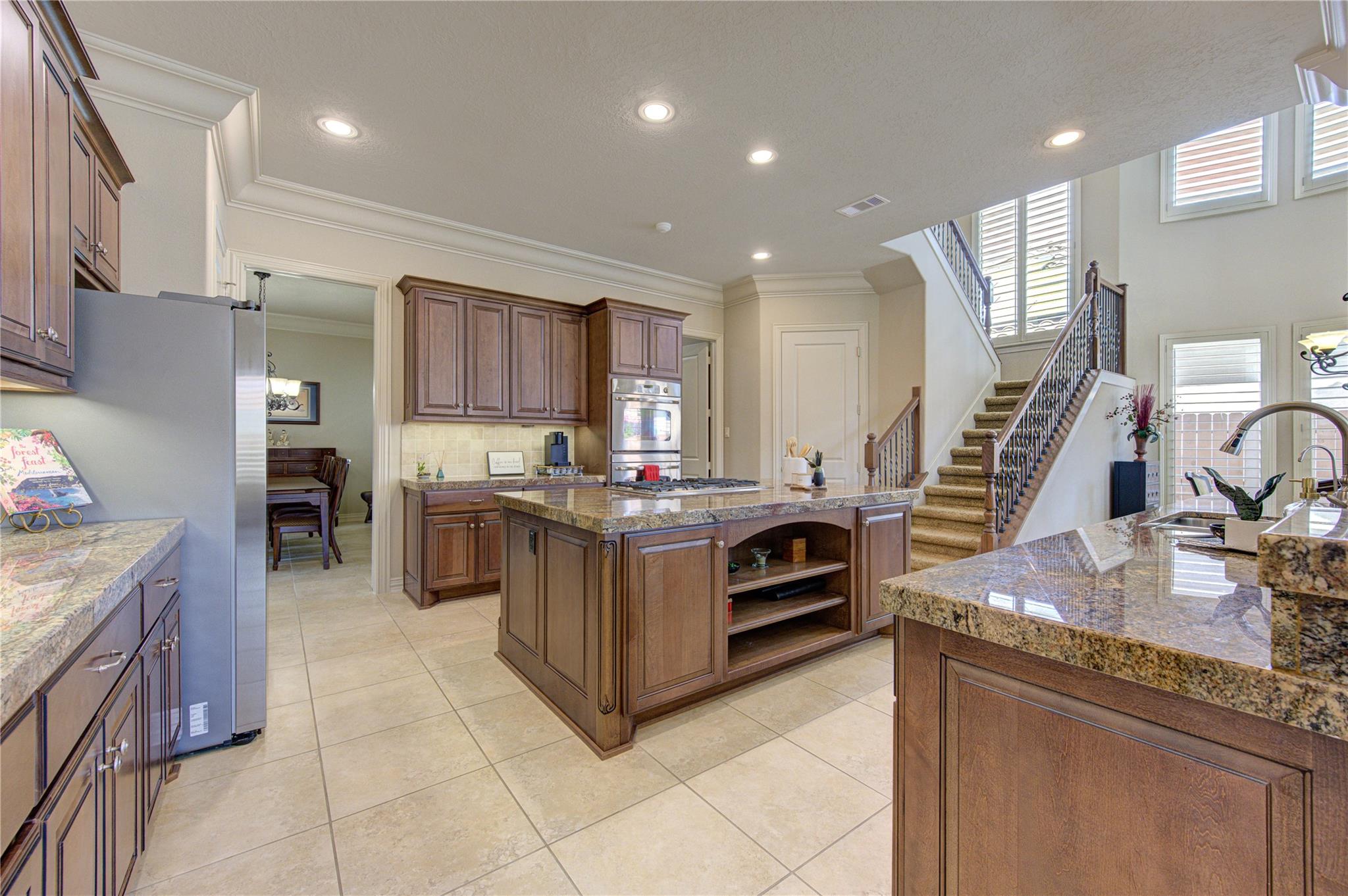 1907 Flower Garden Lane