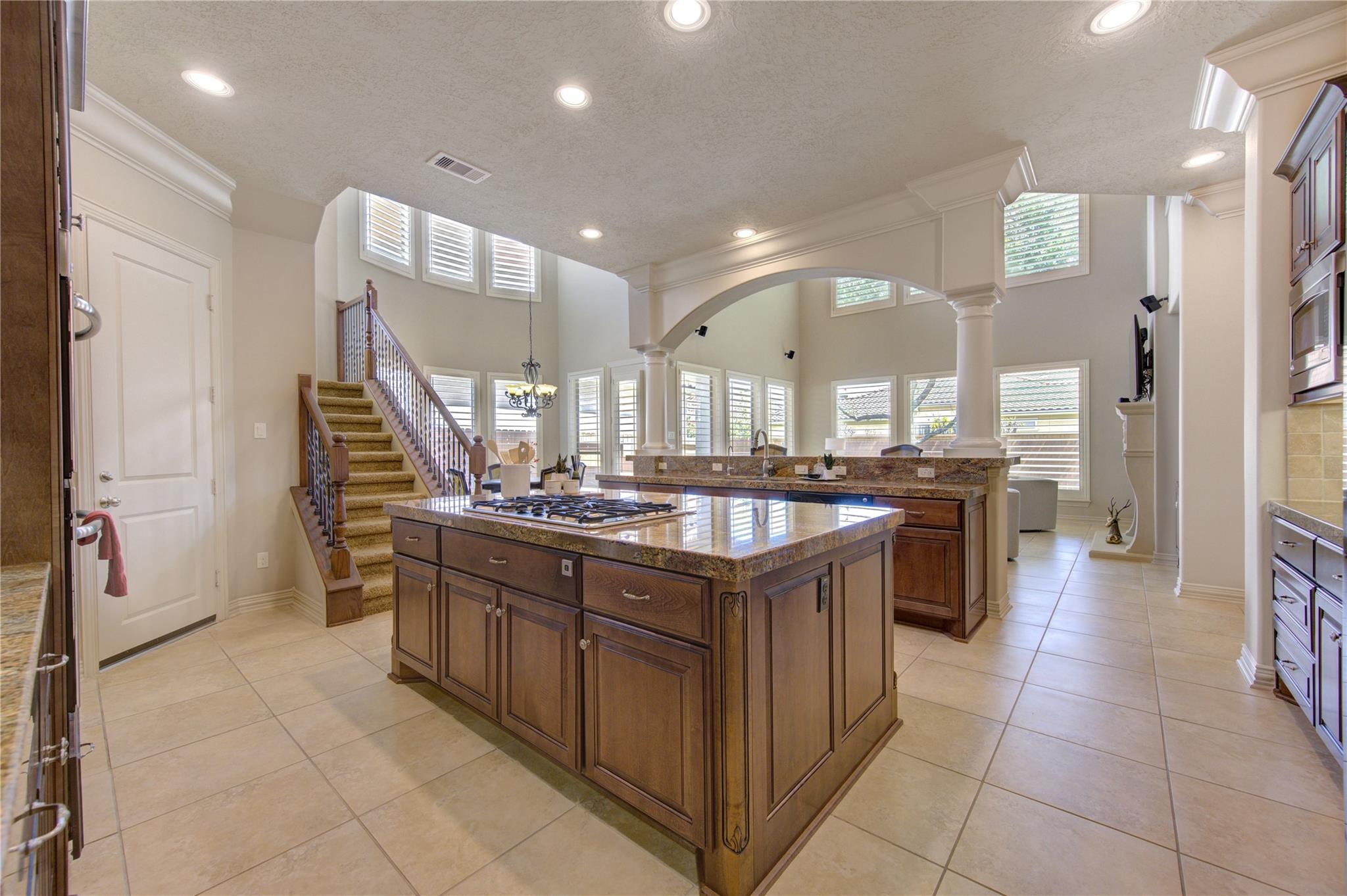 1907 Flower Garden Lane