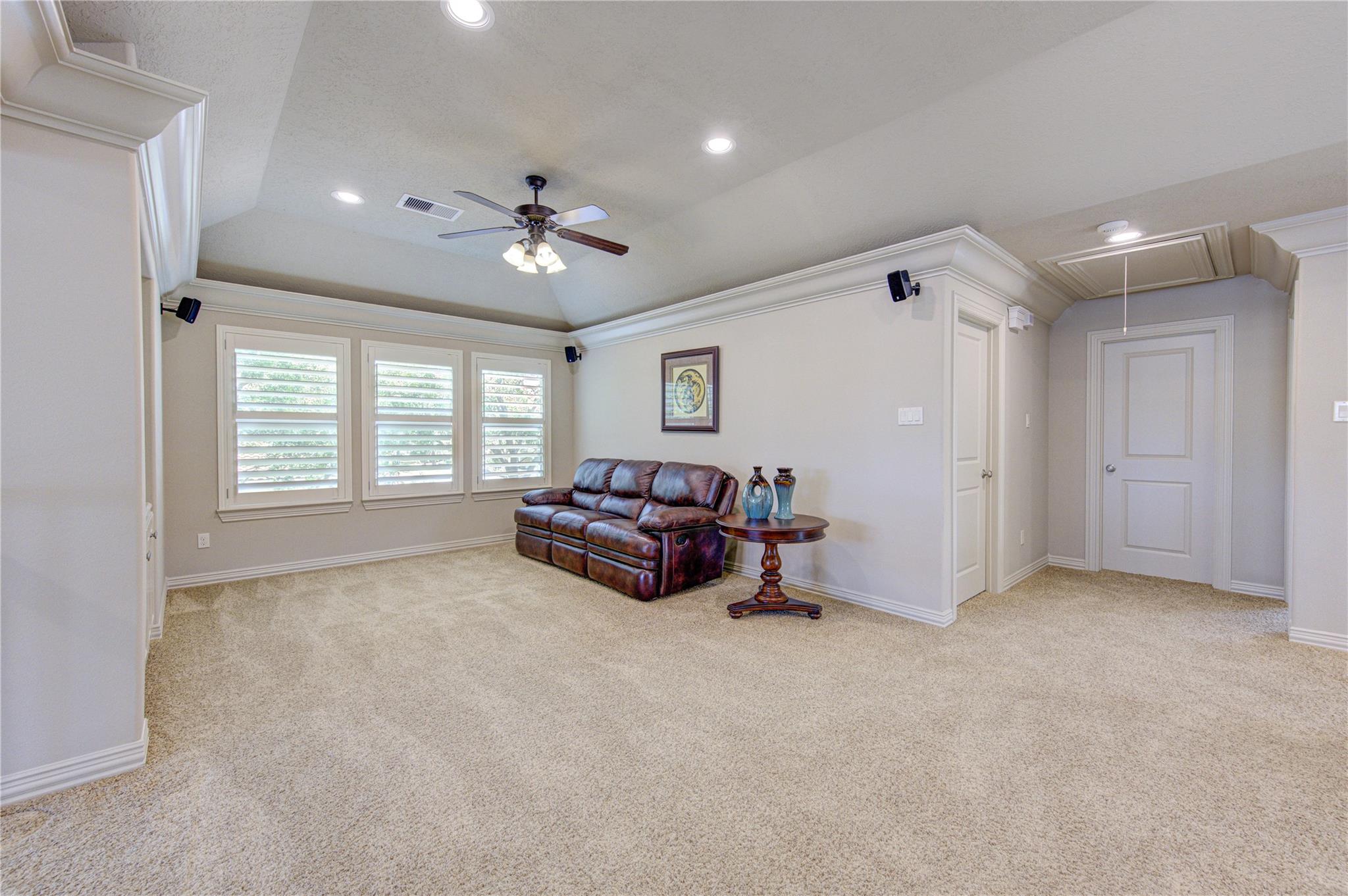 1907 Flower Garden Lane