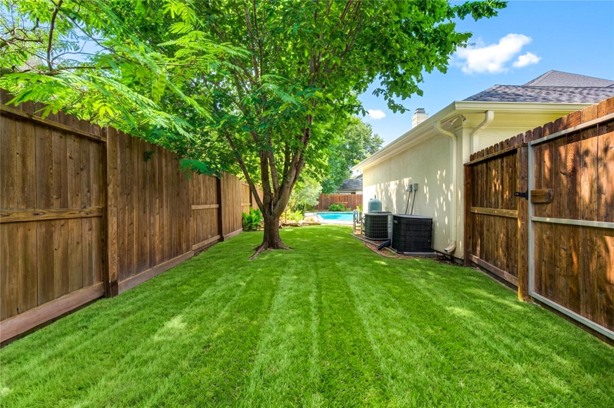 13607 Starlight Harbour Court